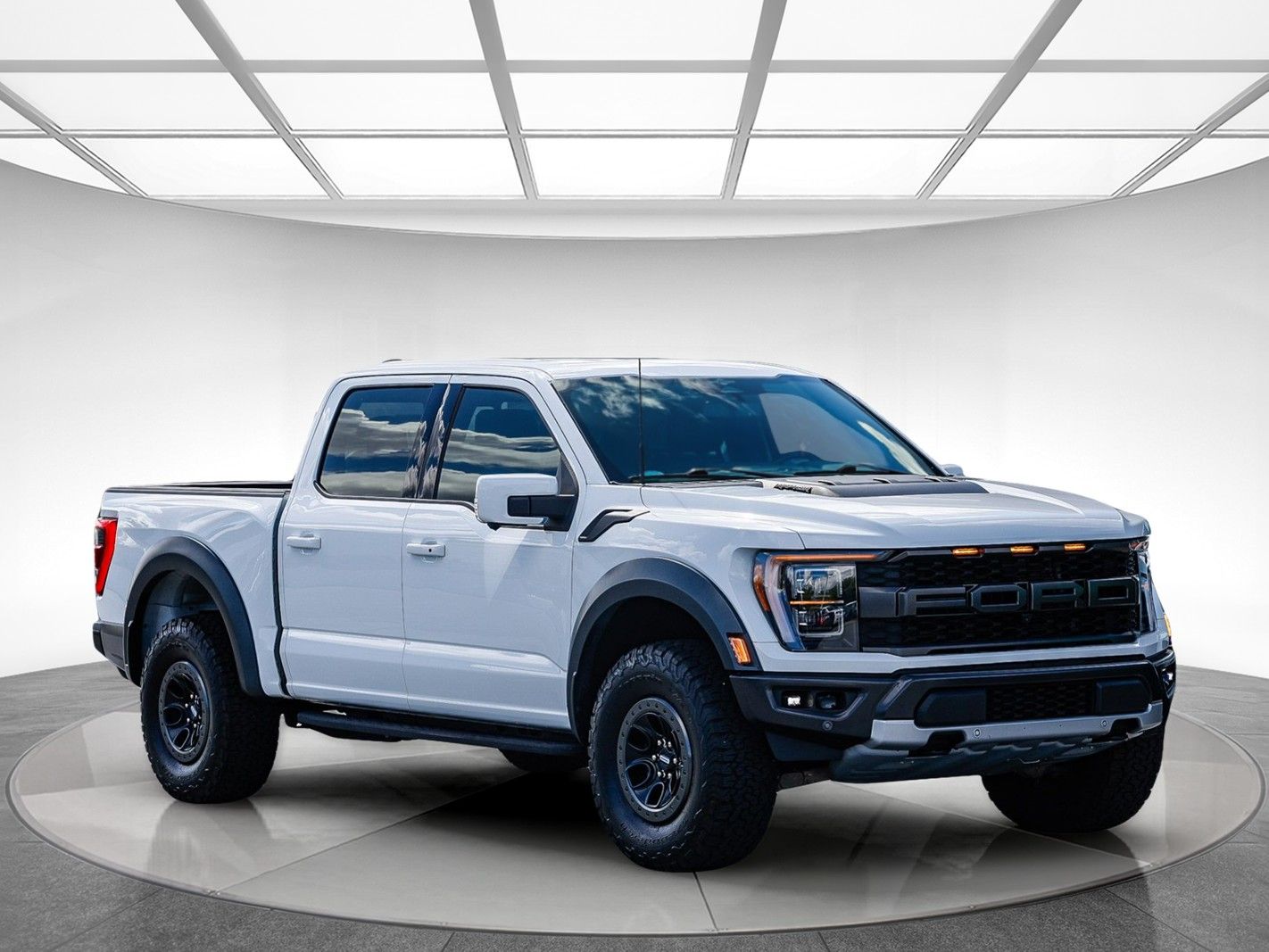 2023 Ford F-150 Raptor photo 4