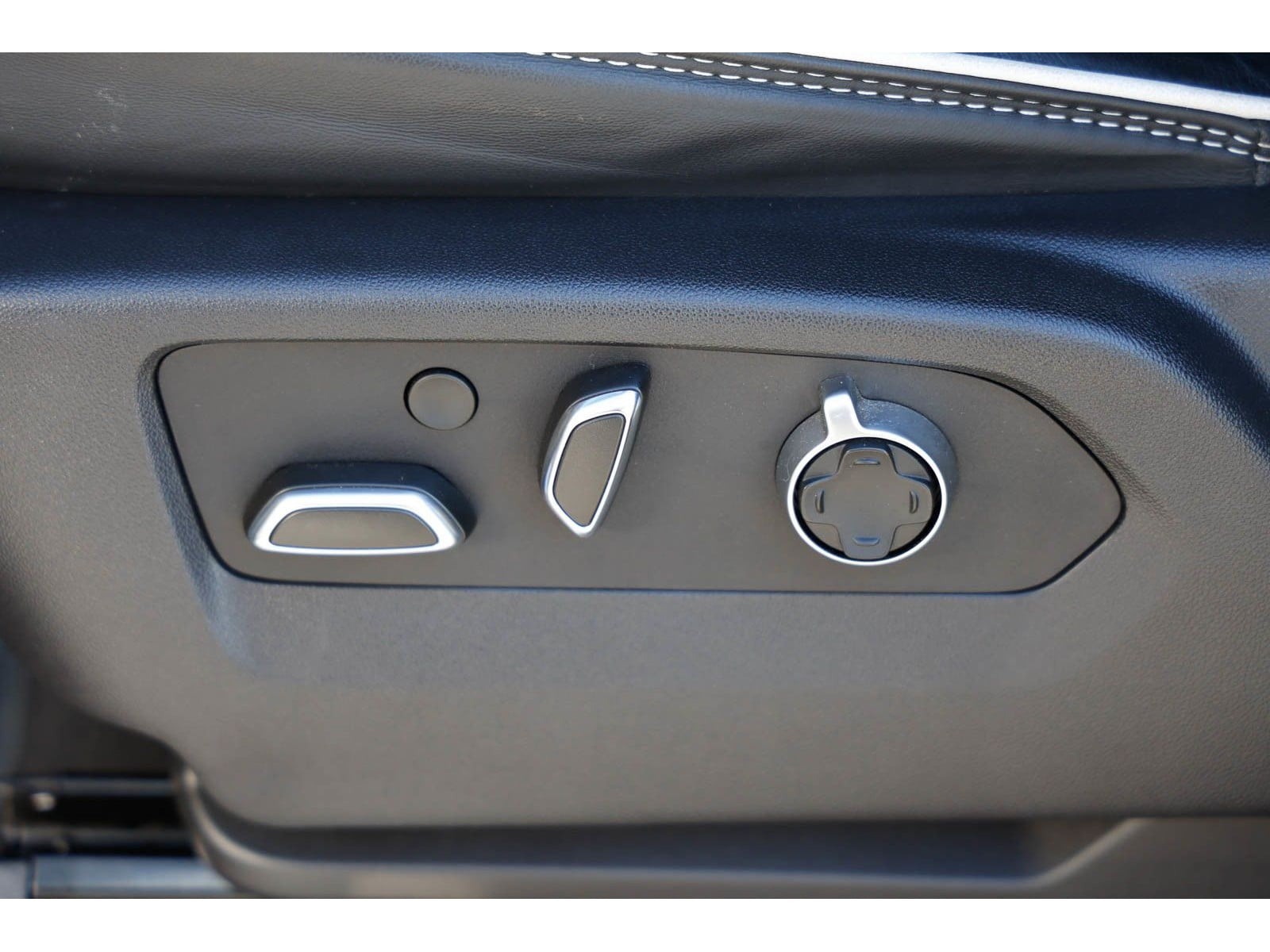 2024 GMC Sierra 2500HD AT4X - Photo 23