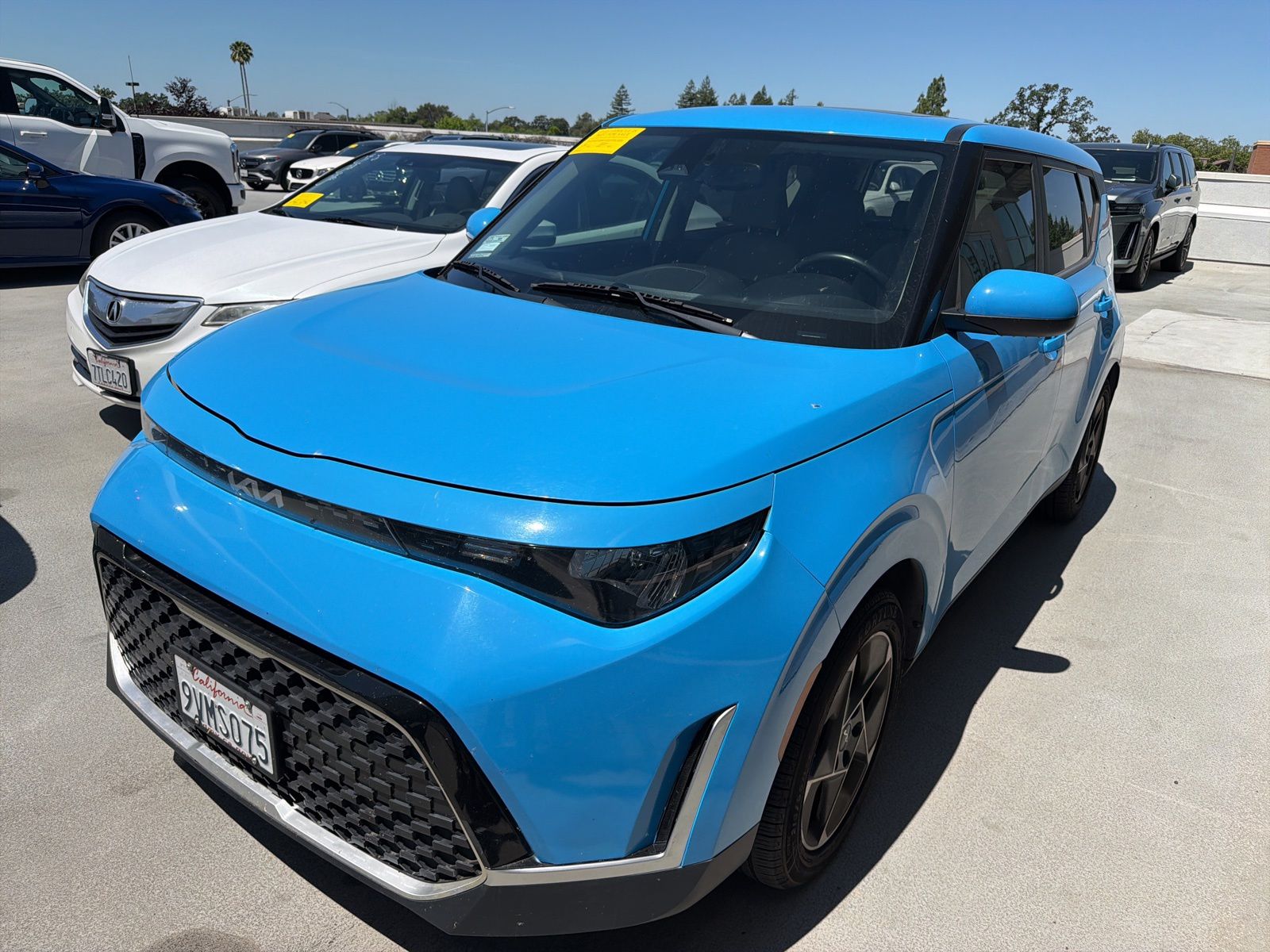 2023 Kia Soul 2.0L EX 6 IVT's photo