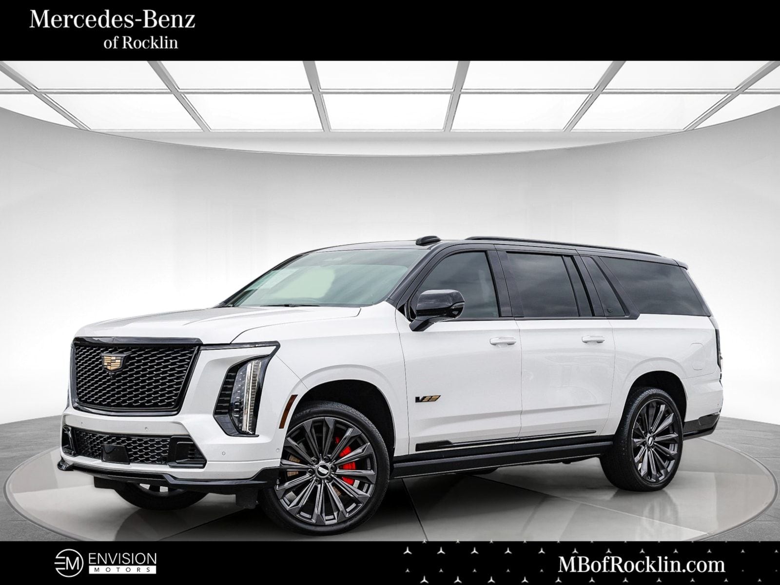 2025 Cadillac Escalade ESV V-Series's photo