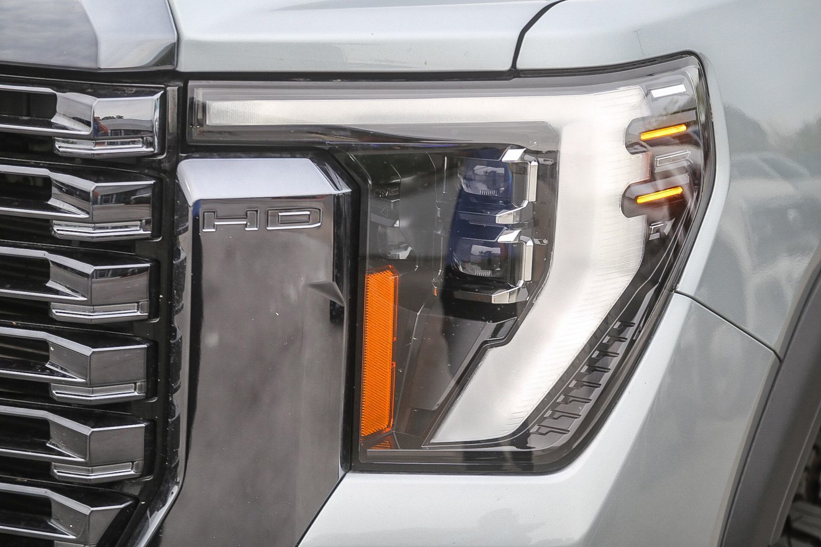 2024 GMC Sierra 3500HD Denali Ultimate photo 6