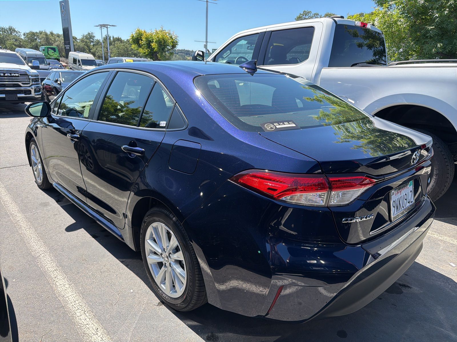 2026 Toyota Corolla LE photo 4