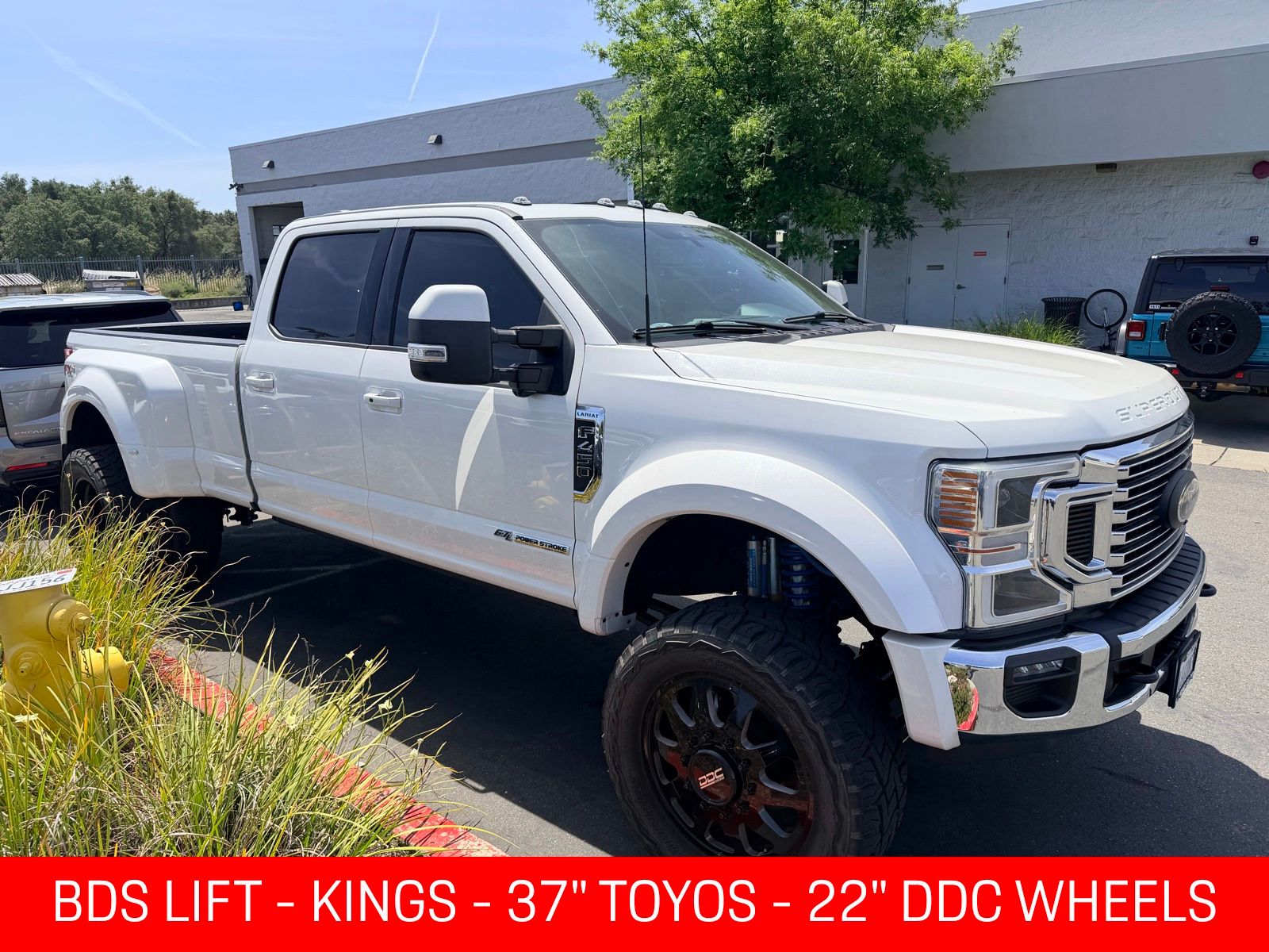 2022 Ford F-450SD Lariat photo 5
