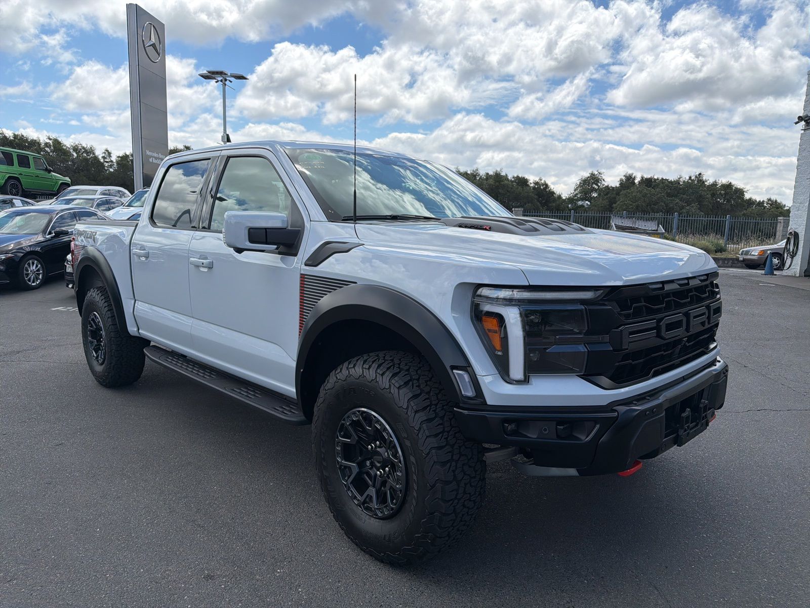 2025 Ford F-150 Raptor 4x4 SuperCrew 5-1/2 Box's photo