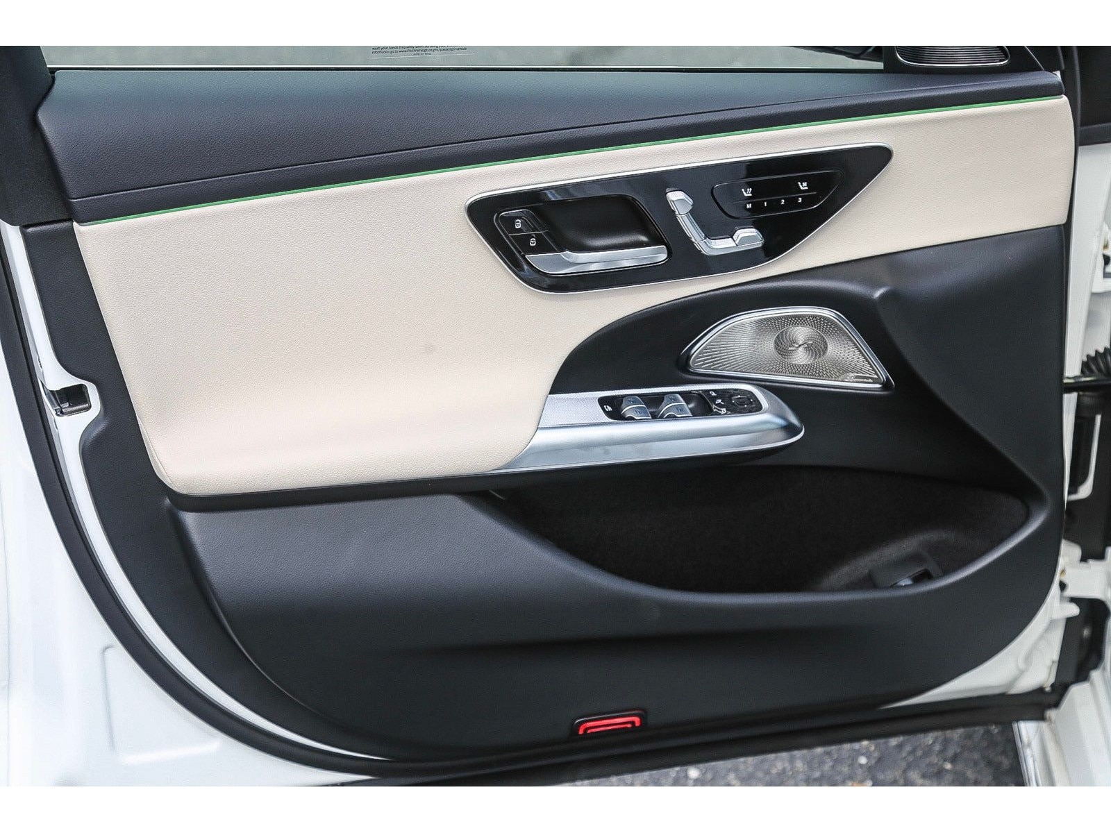 2024 Mercedes-Benz E-Class E350 - Photo 19