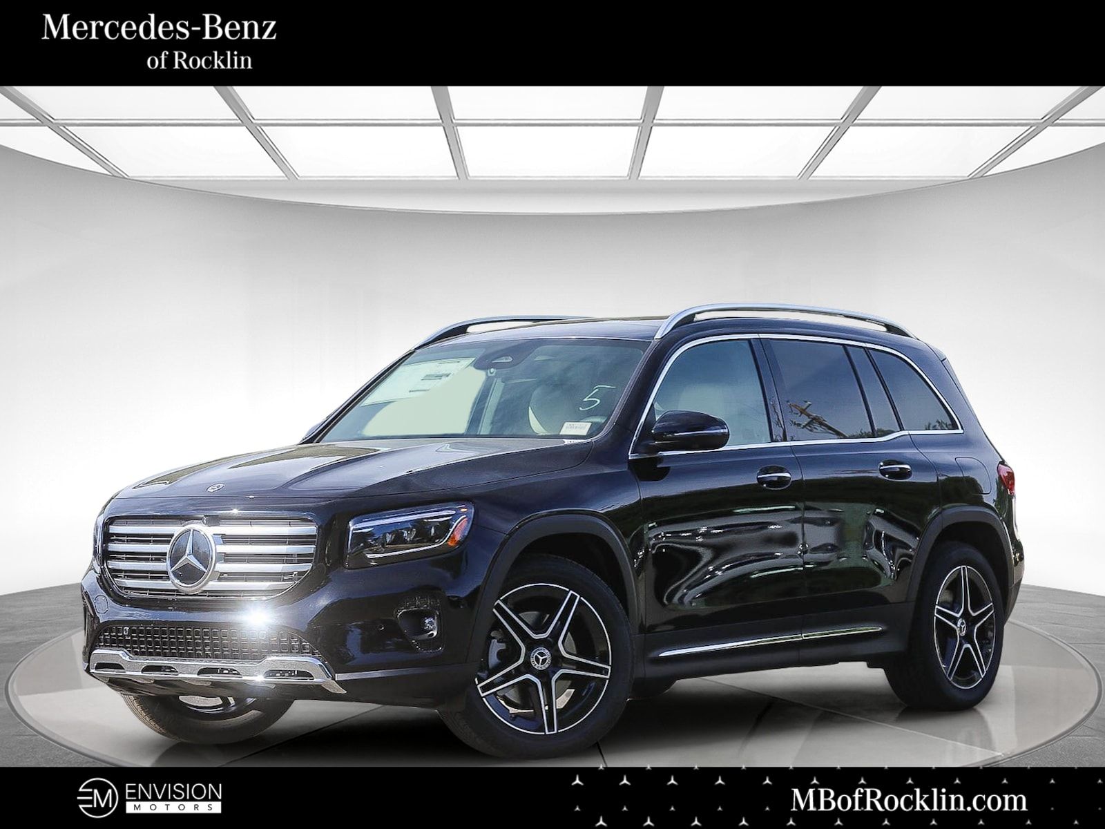 2026 Mercedes-Benz GLB GLB 250 4MATIC's photo