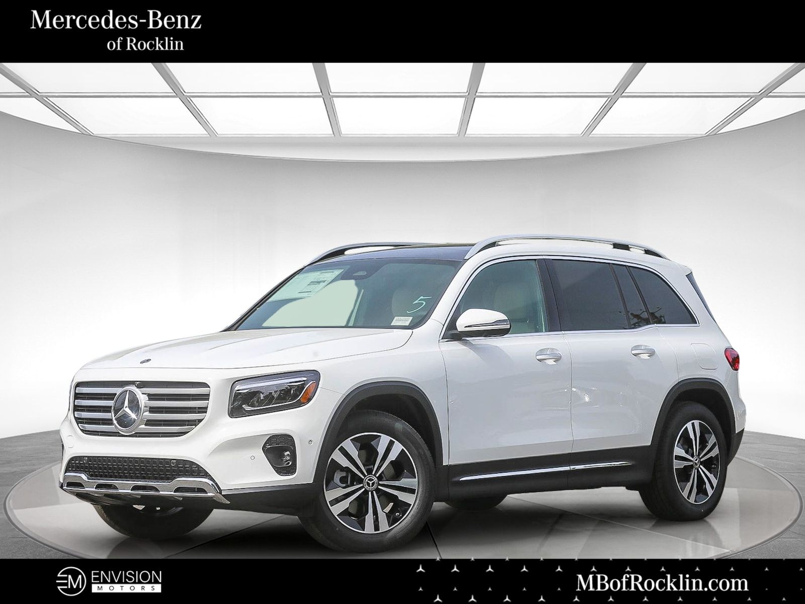 2026 Mercedes-Benz GLB GLB 250 4MATIC's photo