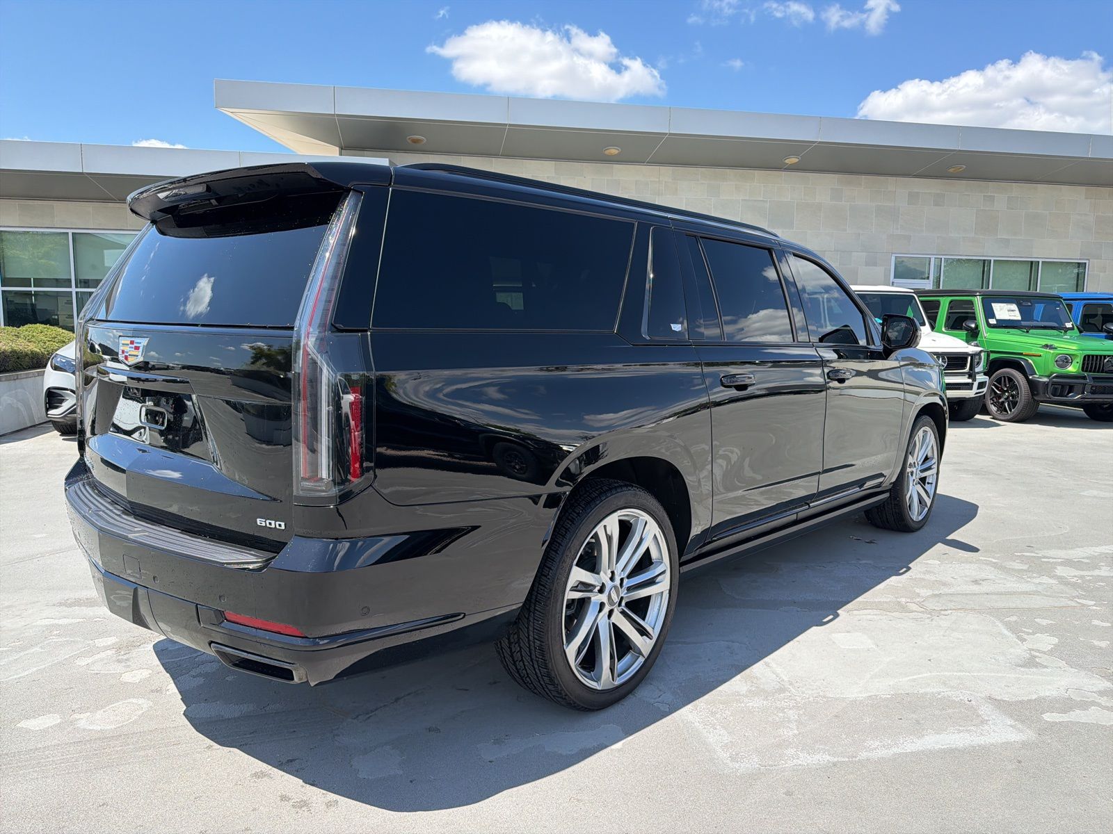 2025 Cadillac Escalade ESV Sport photo 5