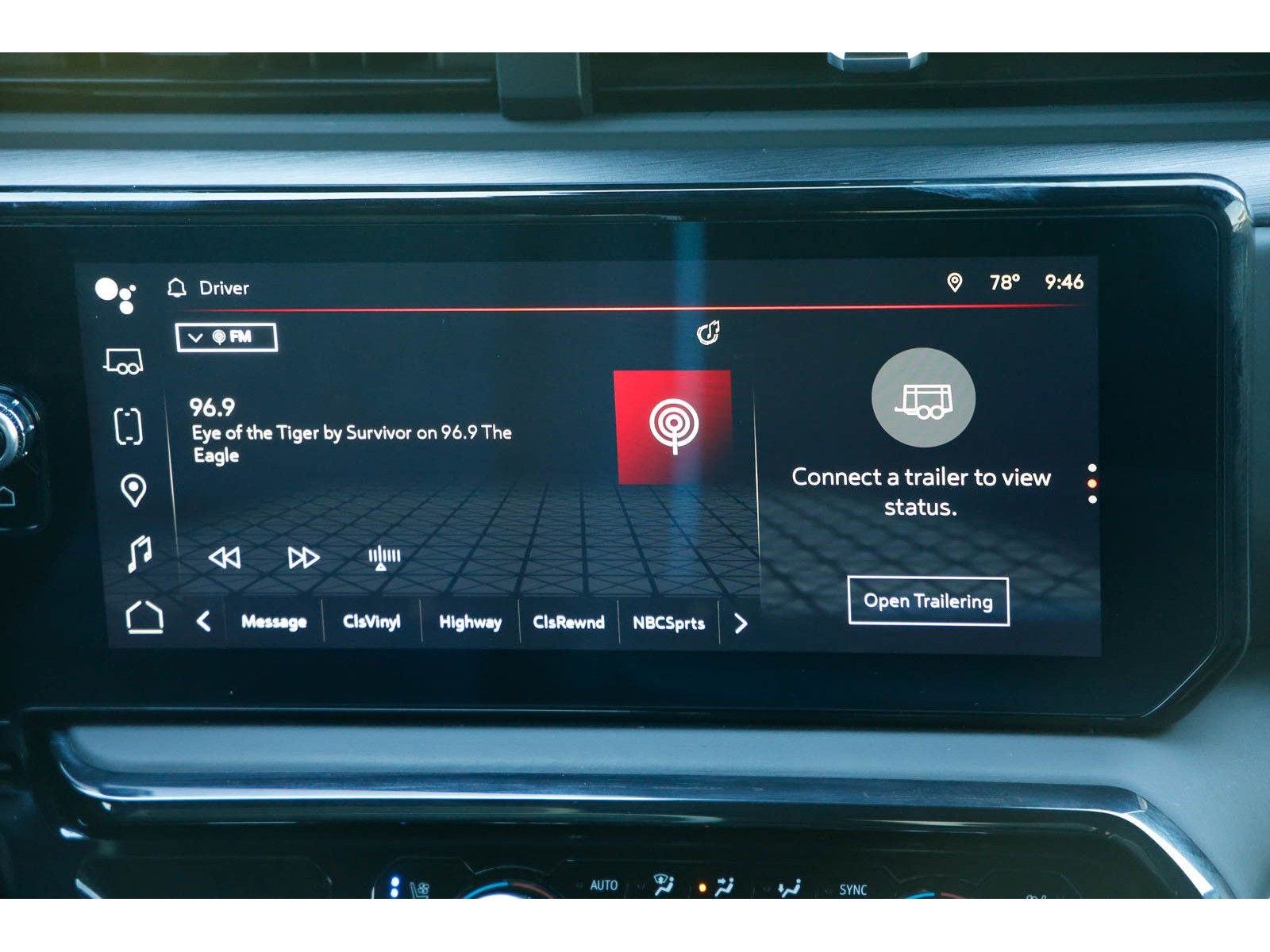 2024 GMC Sierra 2500HD AT4X - Photo 13