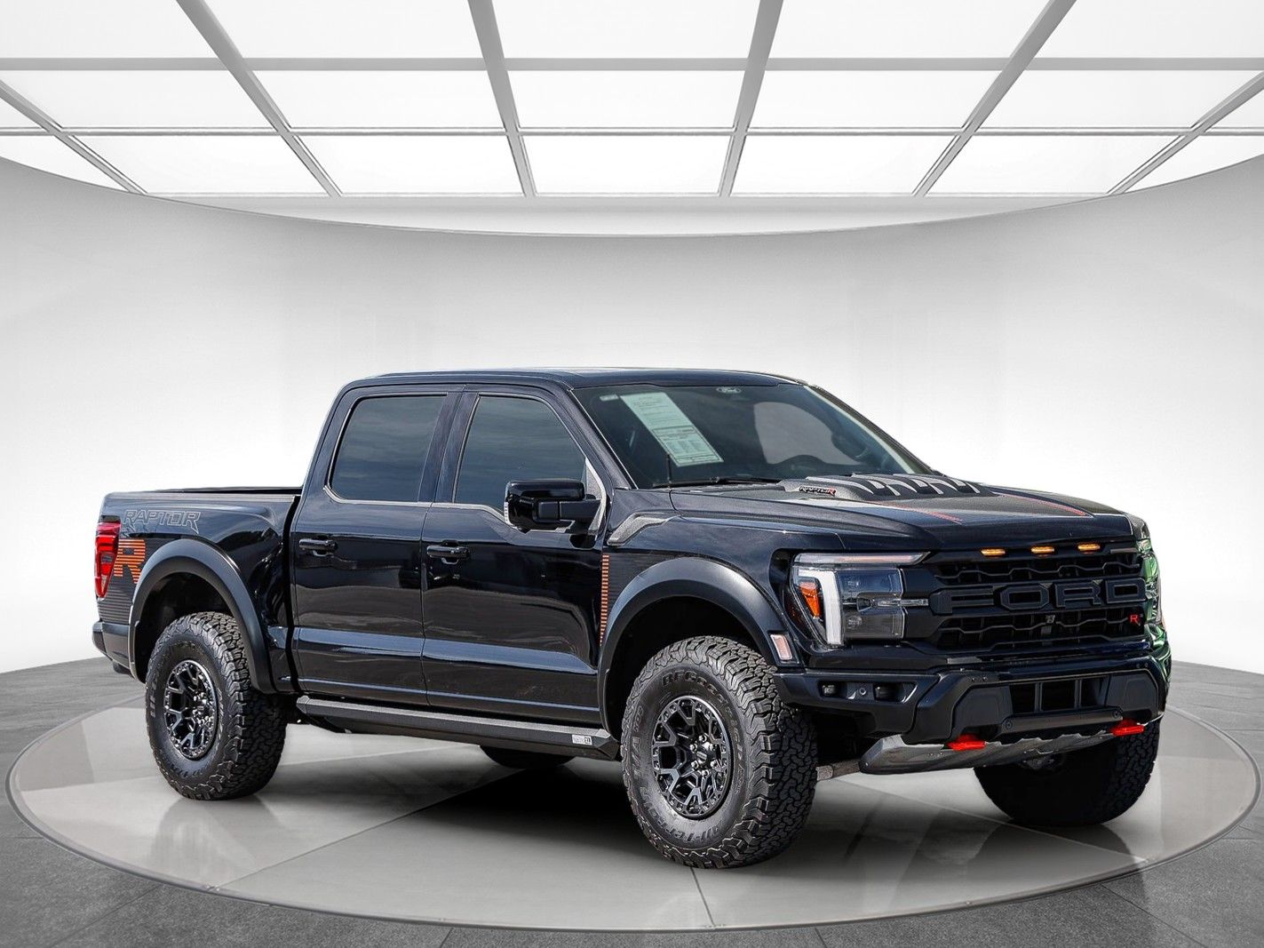 2025 Ford F-150 Raptor photo 4