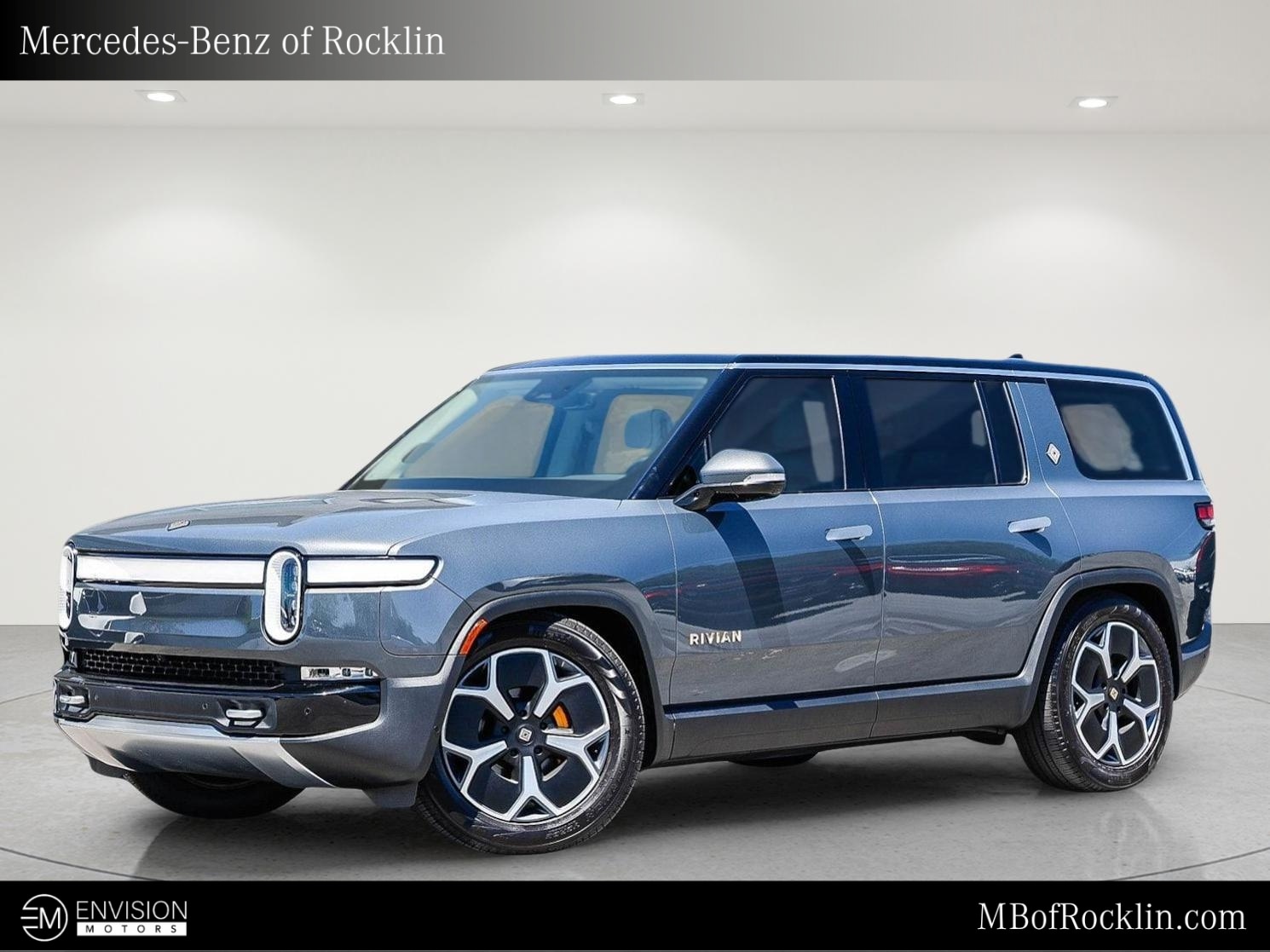 2023 Rivian R1S