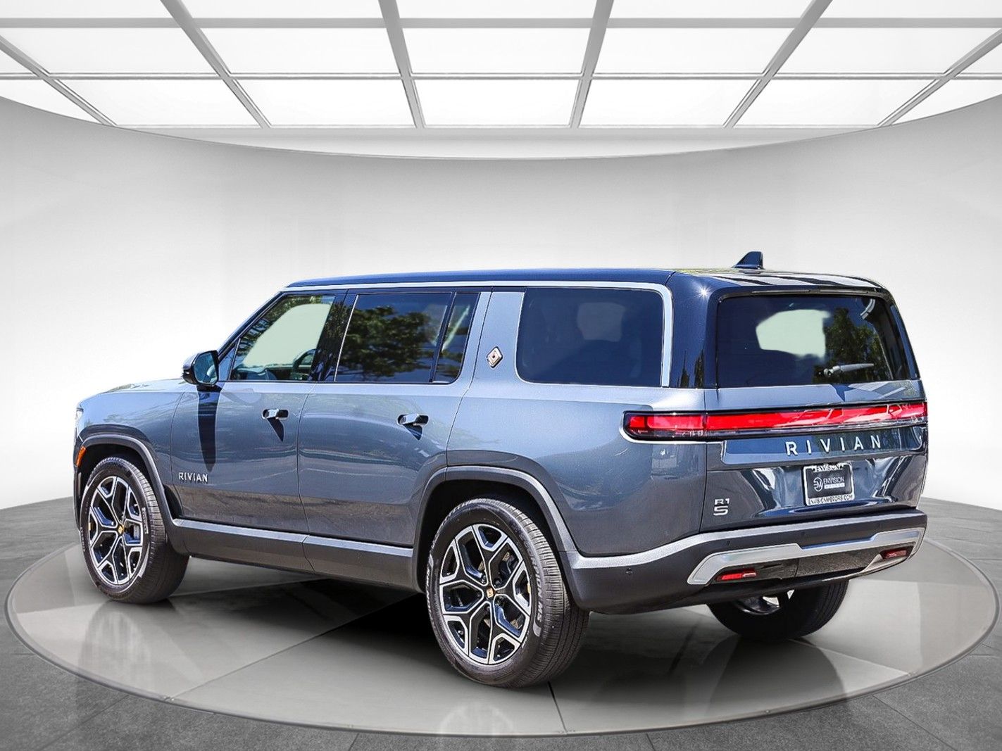 Used 2025 Rivian R1S Adventure with VIN 7PDSGBBA6SN070610 for sale in Sacramento, CA