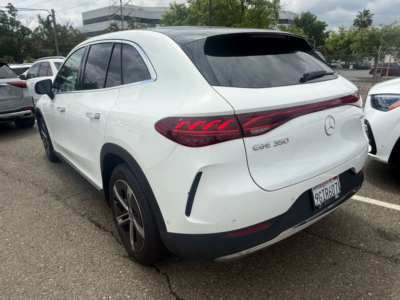 2023 Mercedes-Benz EQE 350 SUV photo 3