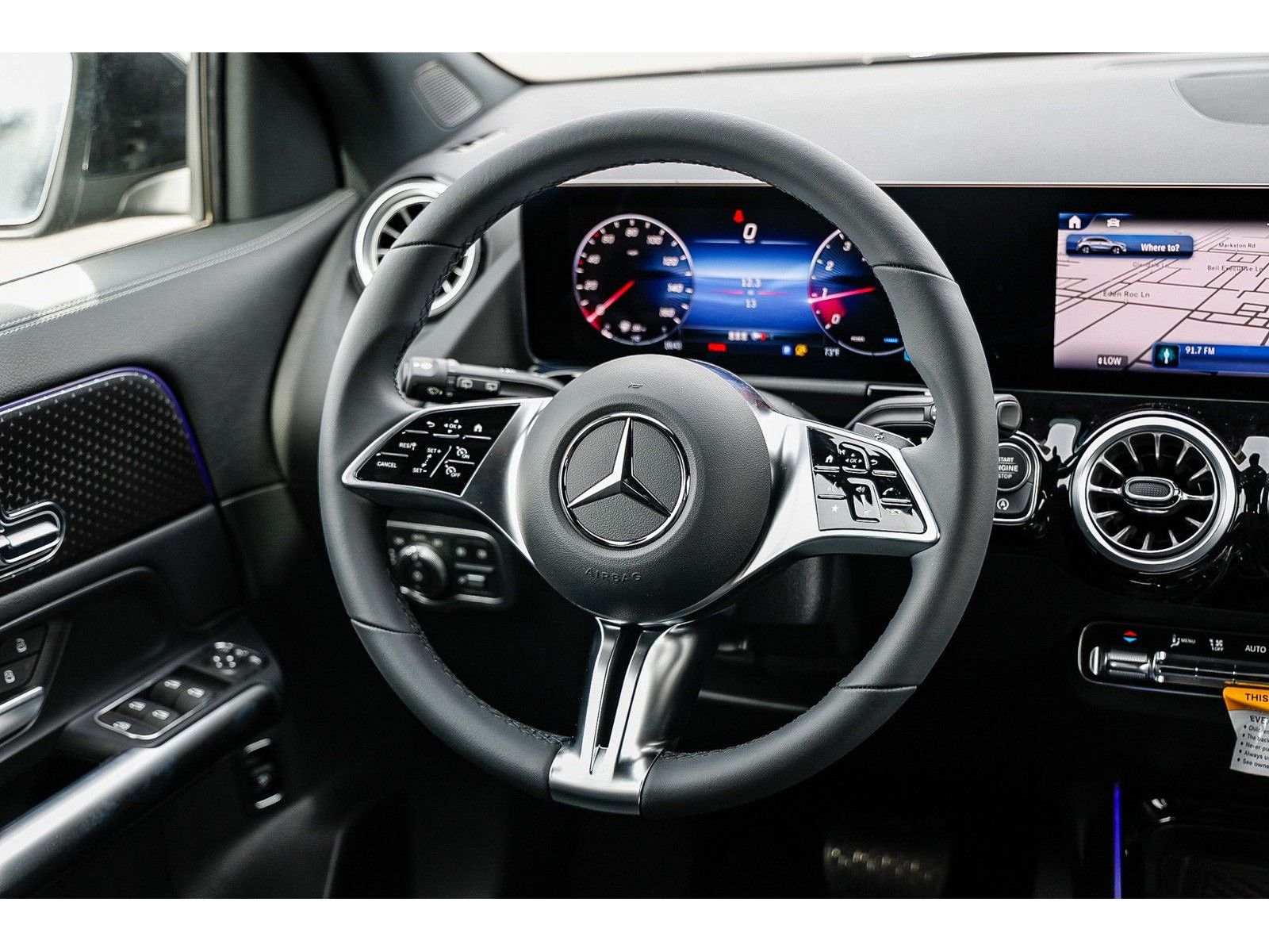2025 Mercedes-Benz GLA GLA250 - Photo 13