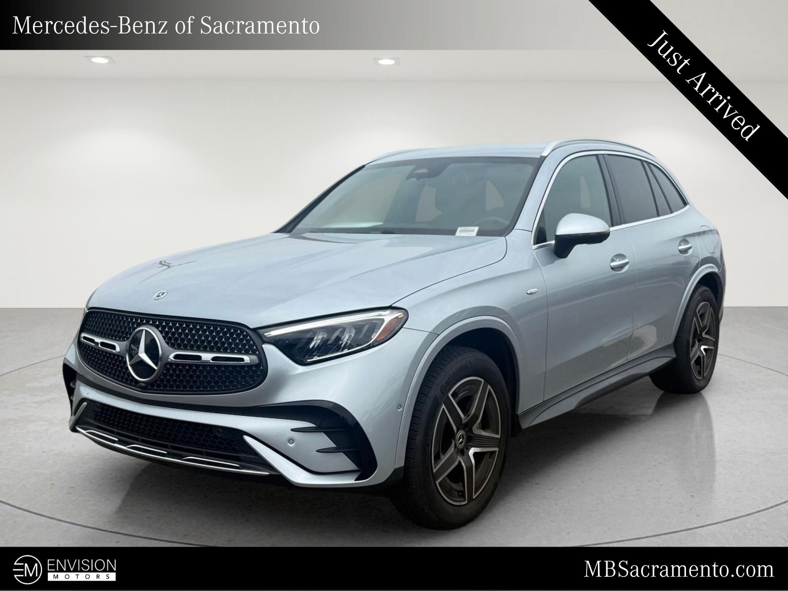 2025 Mercedes-Benz GLC