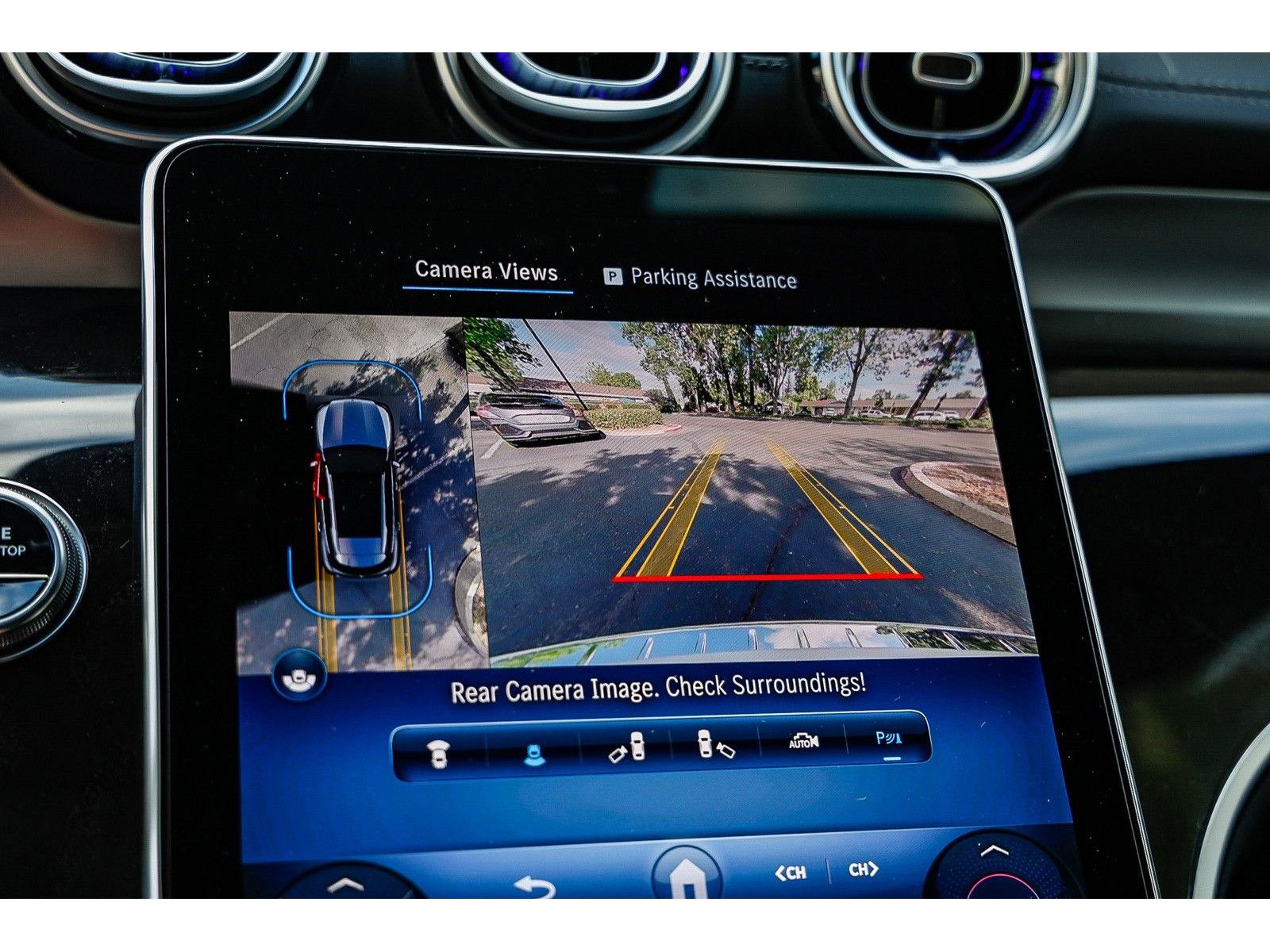 2025 Mercedes-Benz GLC Base - Photo 25