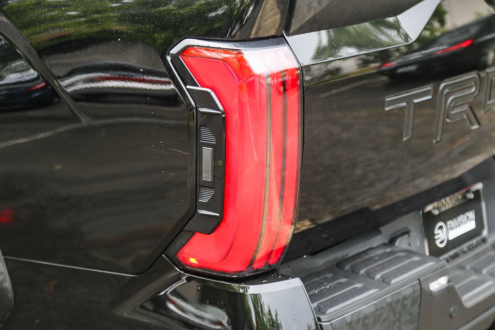 2024 Toyota Tundra Hybrid TRD Pro photo 3