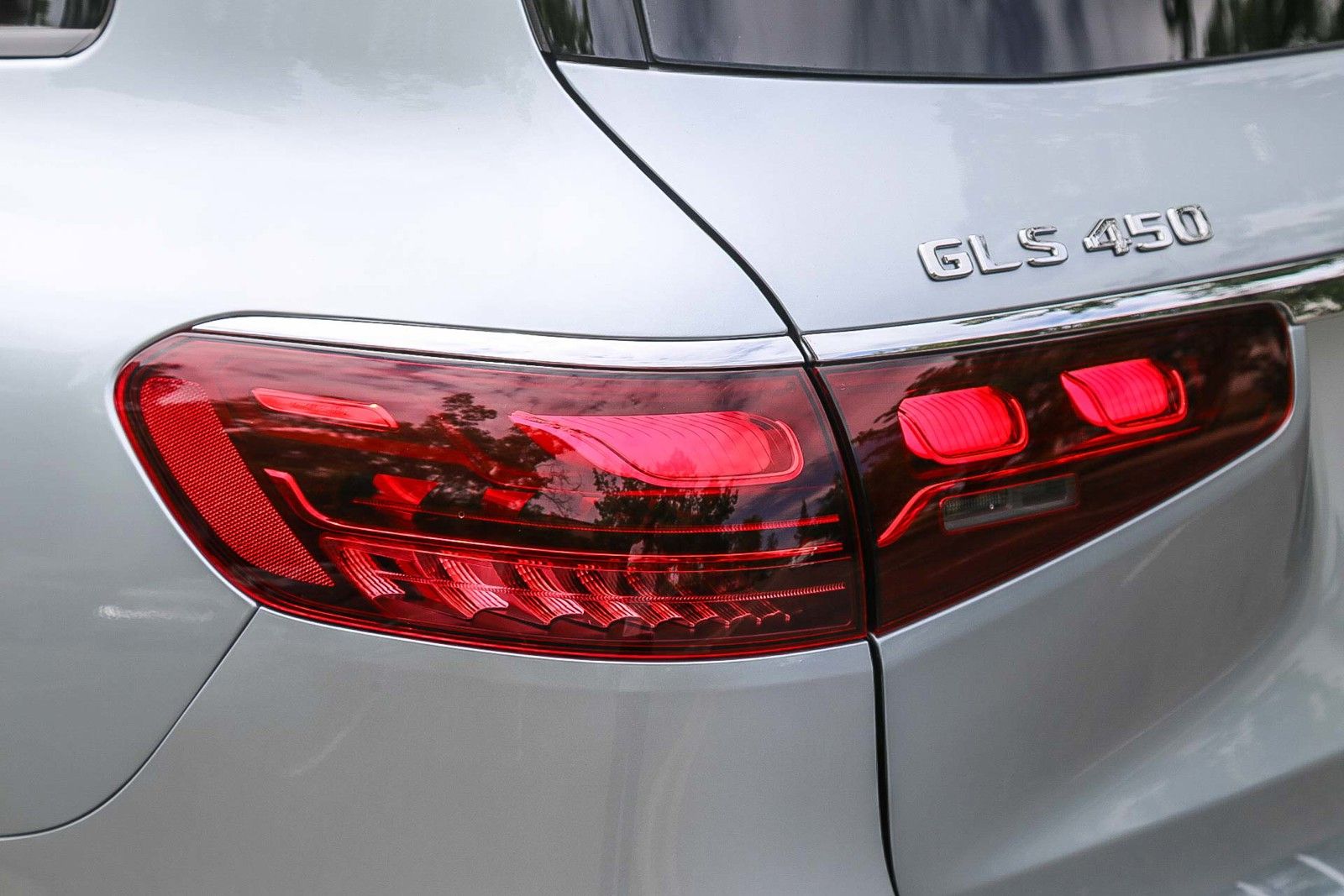 2025 Mercedes-Benz GLS GLS 450 photo 3