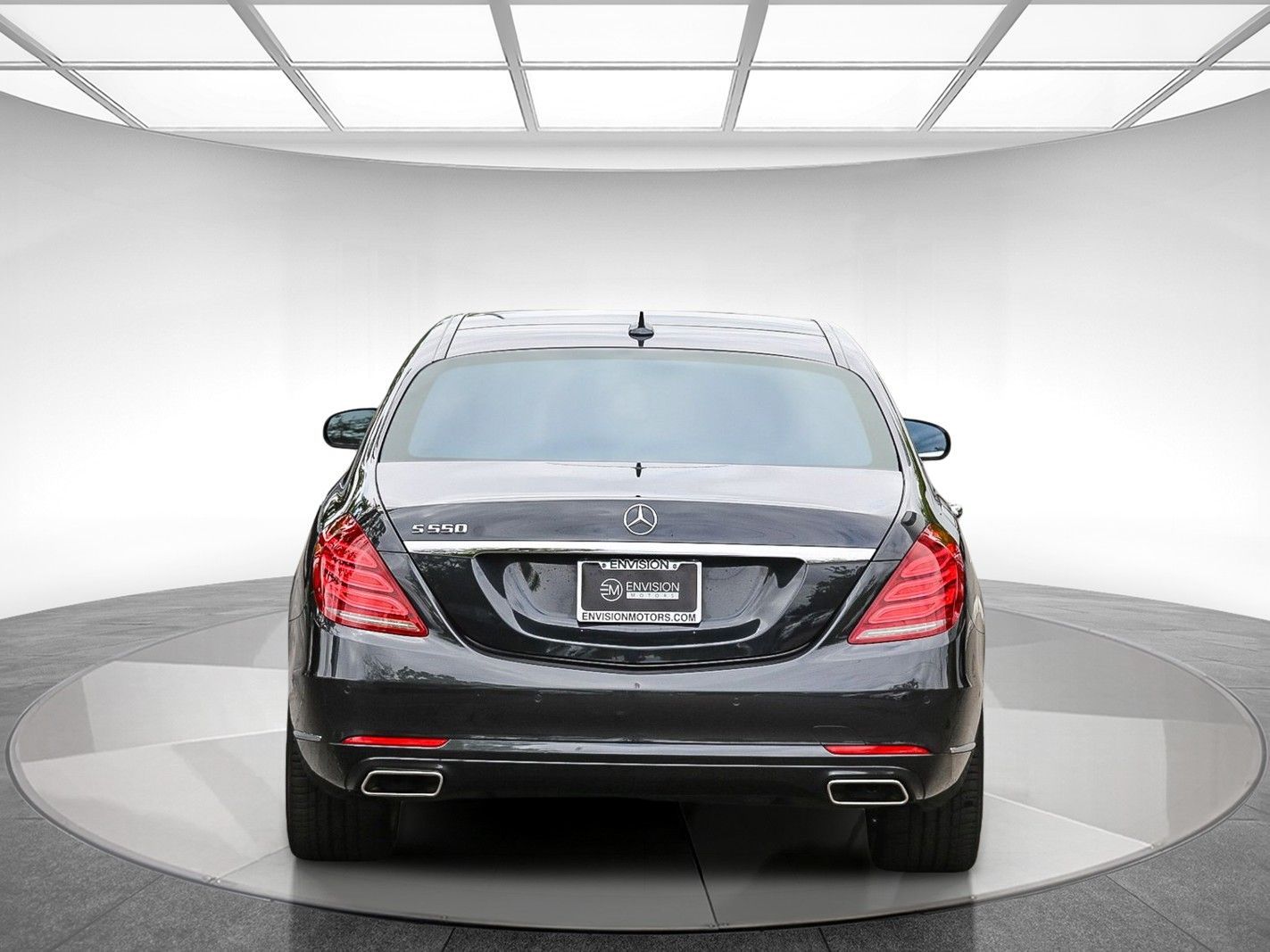2015 Mercedes-Benz S-Class S 550 photo 2