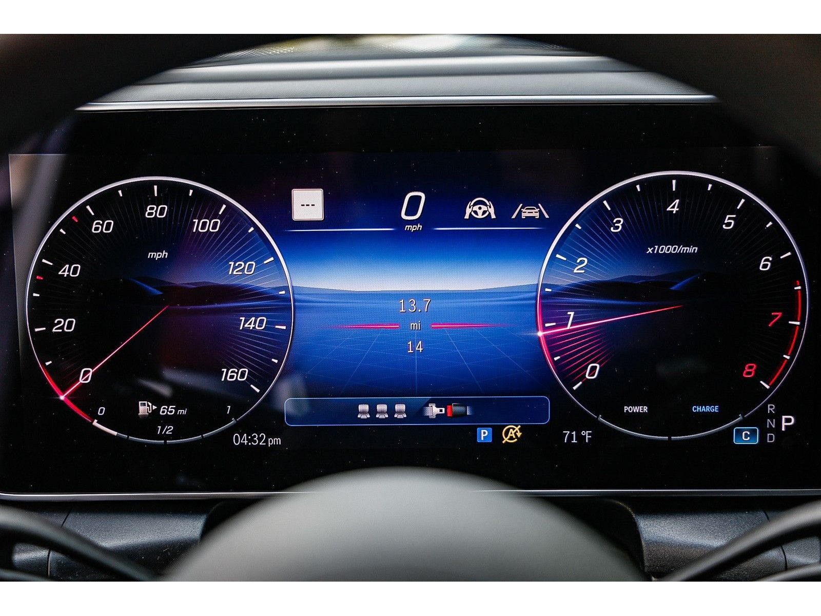 2025 Mercedes-Benz GLC Base - Photo 24