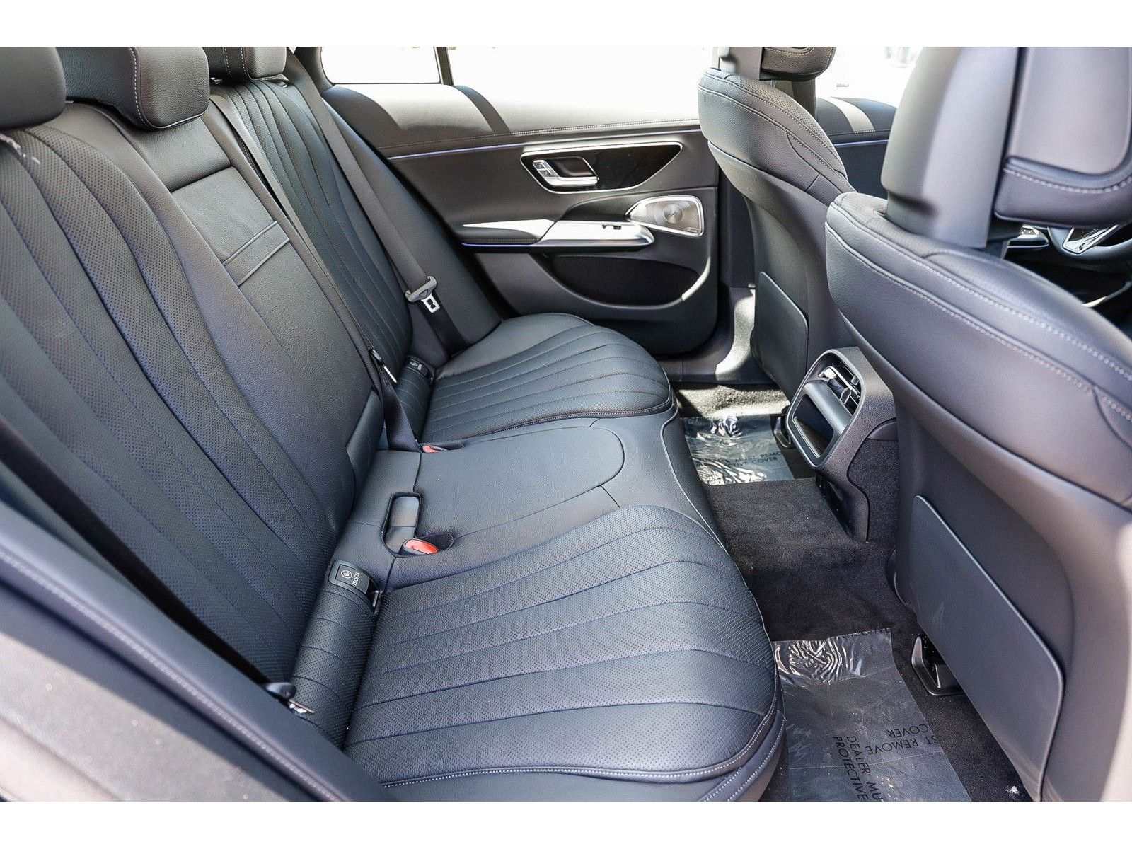 2025 Mercedes-Benz E-Class E450 All-Terrain - Photo 18