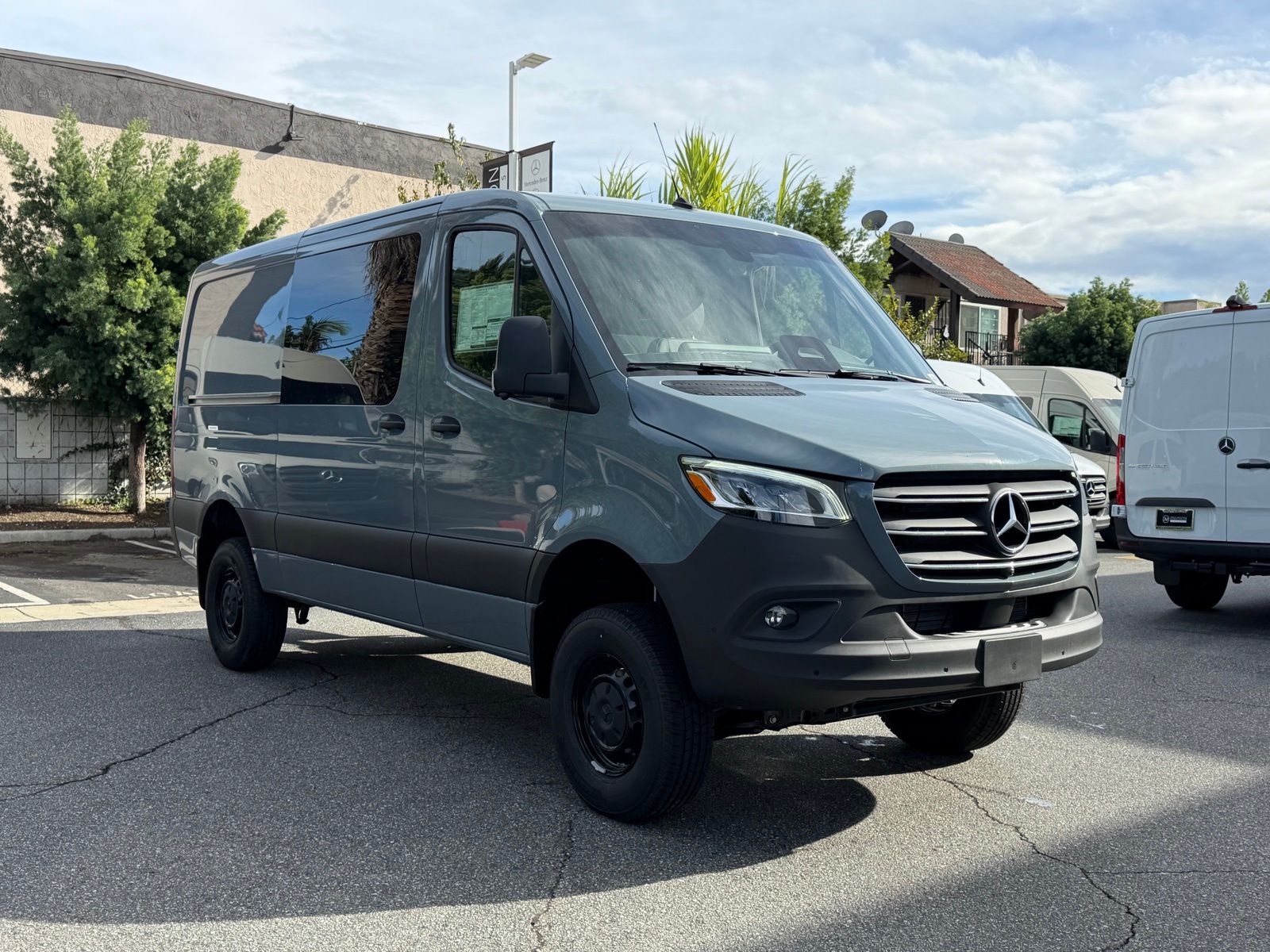 2026 Mercedes-Benz Sprinter 2500 144 WB HO AWD's photo