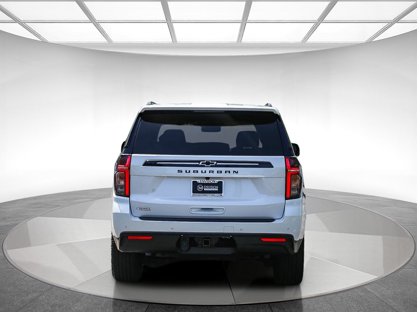 2024 Chevrolet Suburban Z71 photo 2
