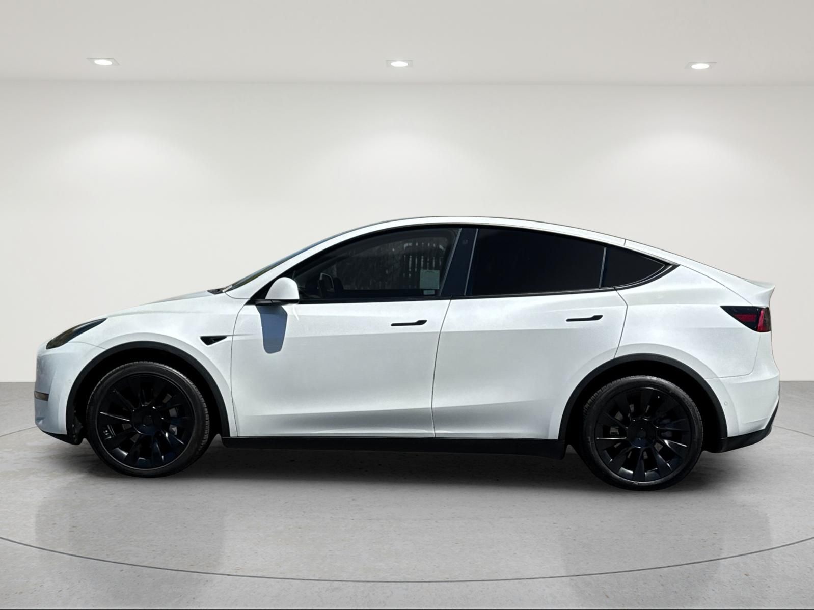 Used 2022 Tesla Model Y Long Range with VIN 7SAYGDEE1NF404978 for sale in Sacramento, CA