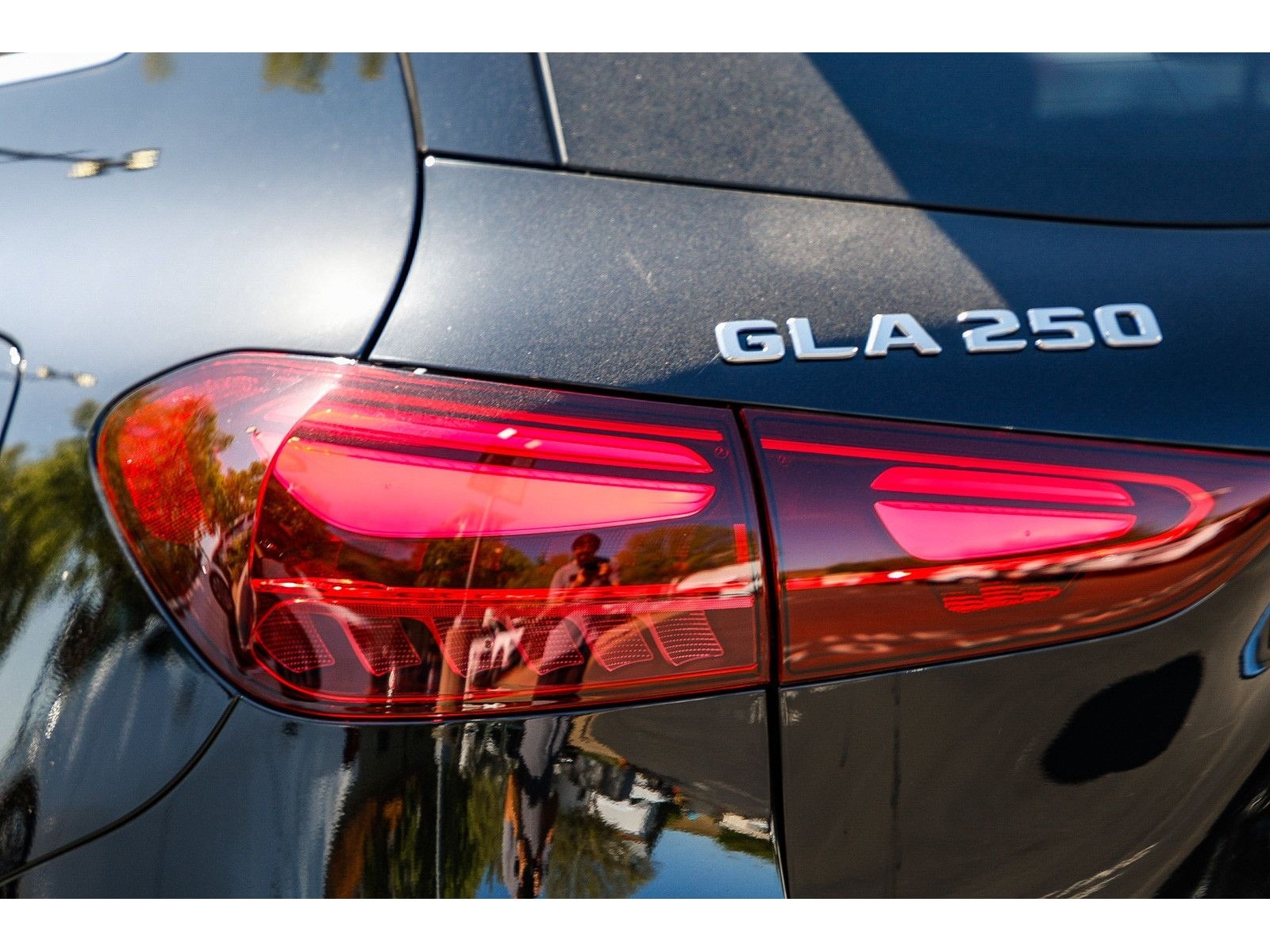 2025 Mercedes-Benz GLA GLA250 - Photo 8
