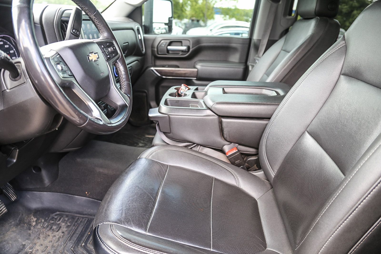 2021 Chevrolet Silverado 2500HD LTZ photo 5