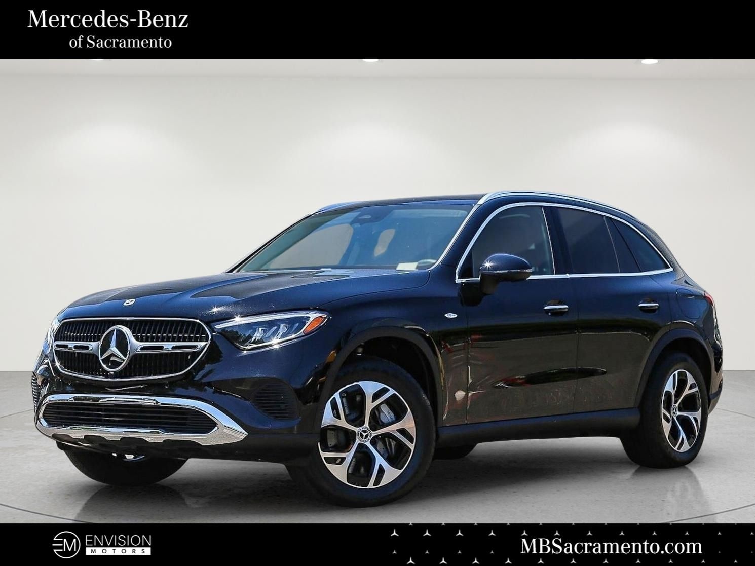 2025 Mercedes-Benz GLC