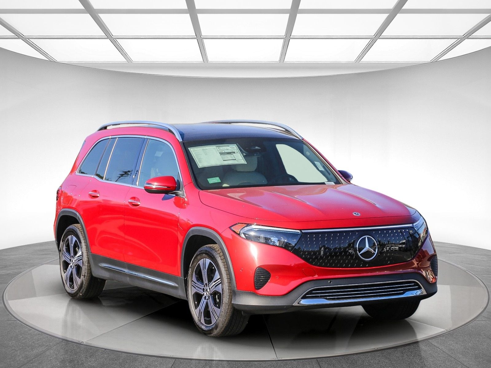 2024 Mercedes-Benz EQB 300 photo 4