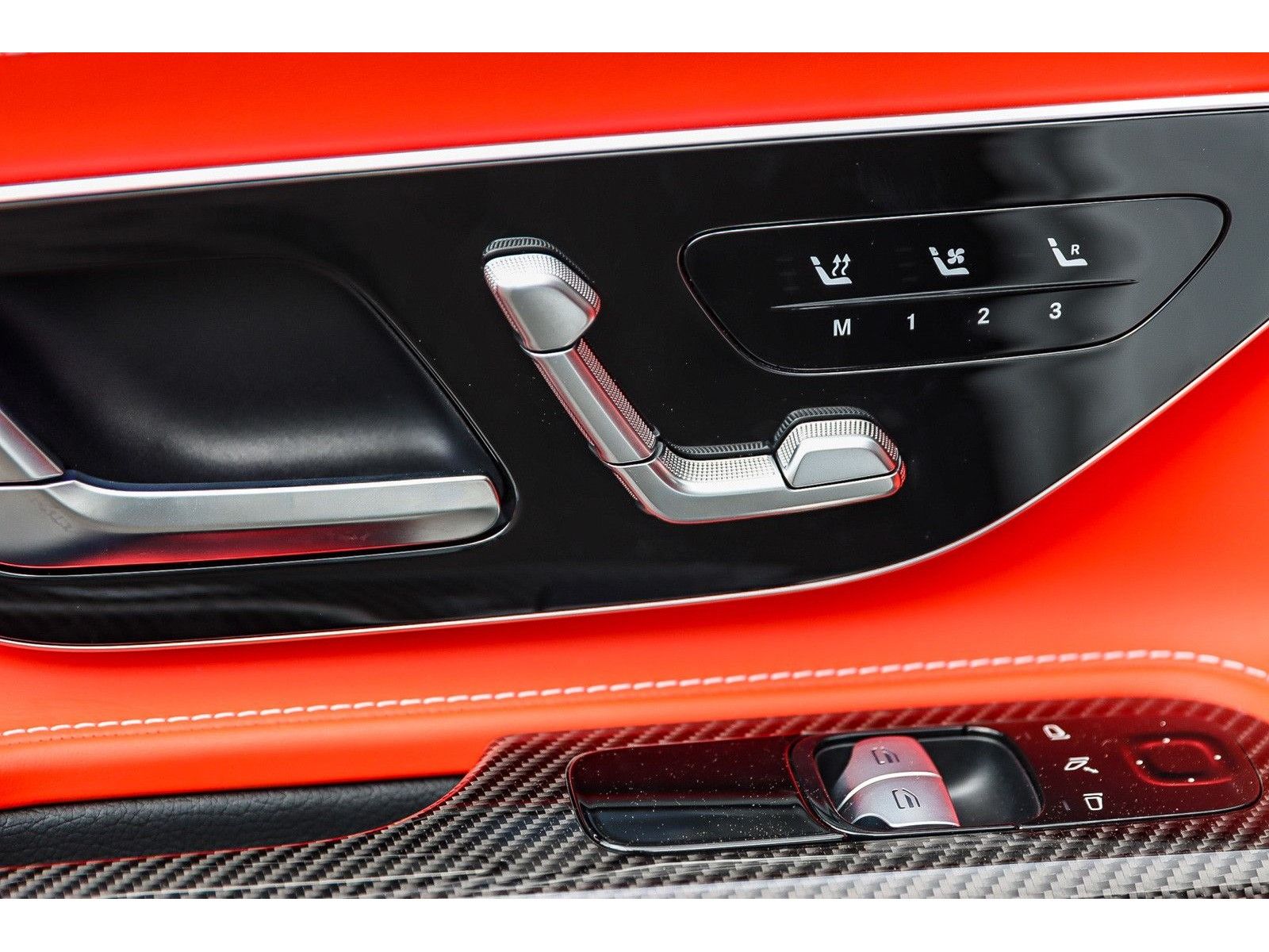 2025 Mercedes-Benz AMG GT Coupe 63 - Photo 18
