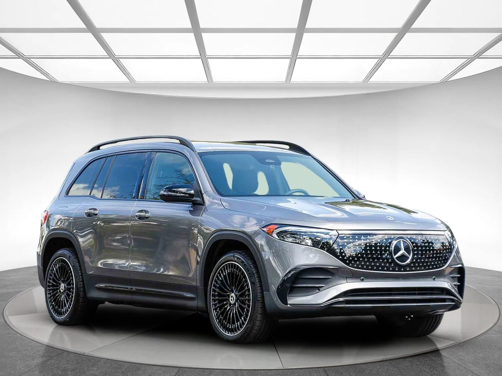2024 Mercedes-Benz EQB 300 photo 4