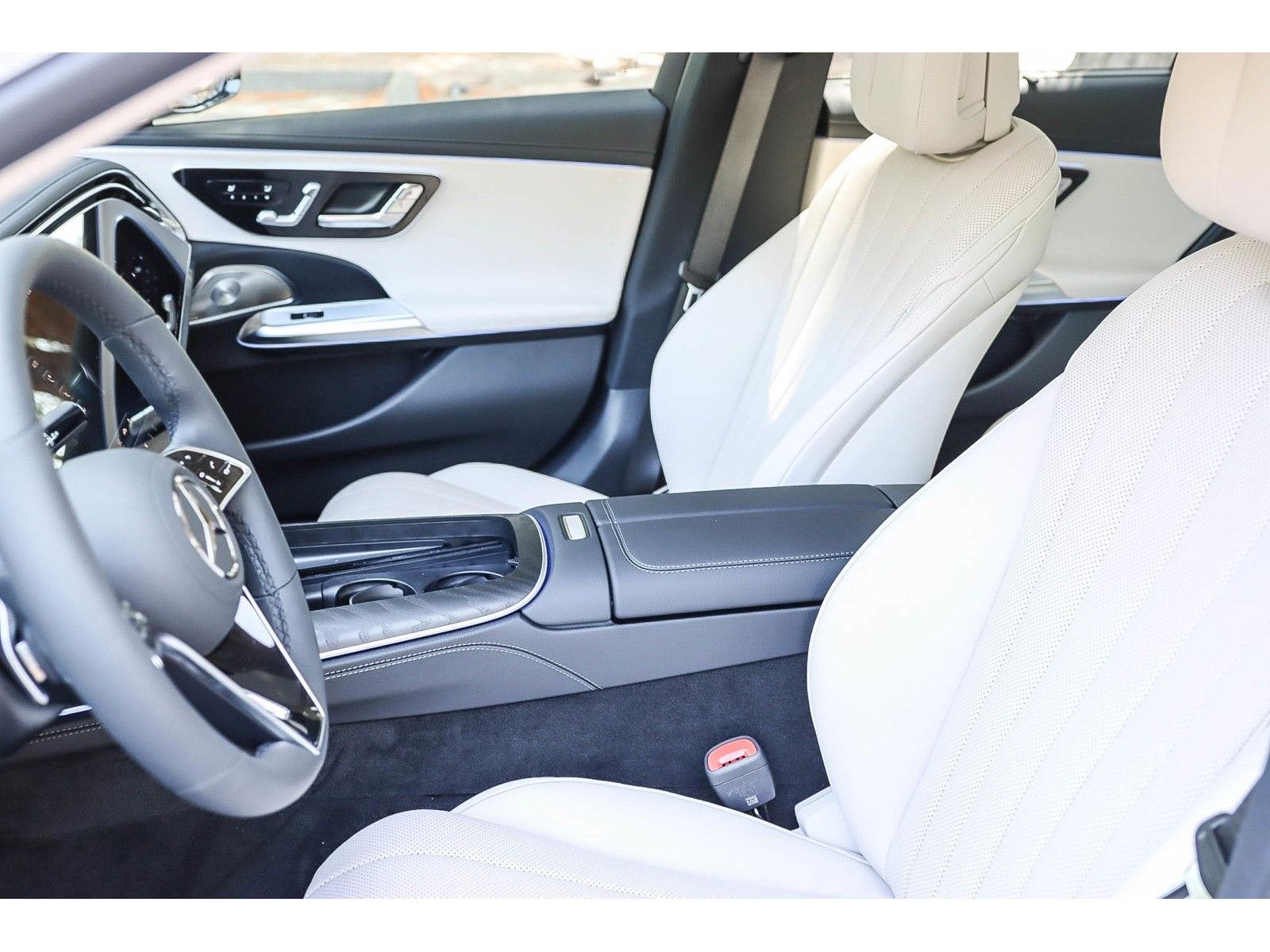 2025 Mercedes-Benz E-Class E450 All-Terrain - Photo 17