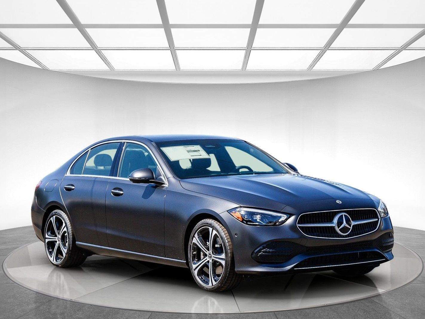 2025 Mercedes-Benz C-Class Sedan C 300 - Photo 4