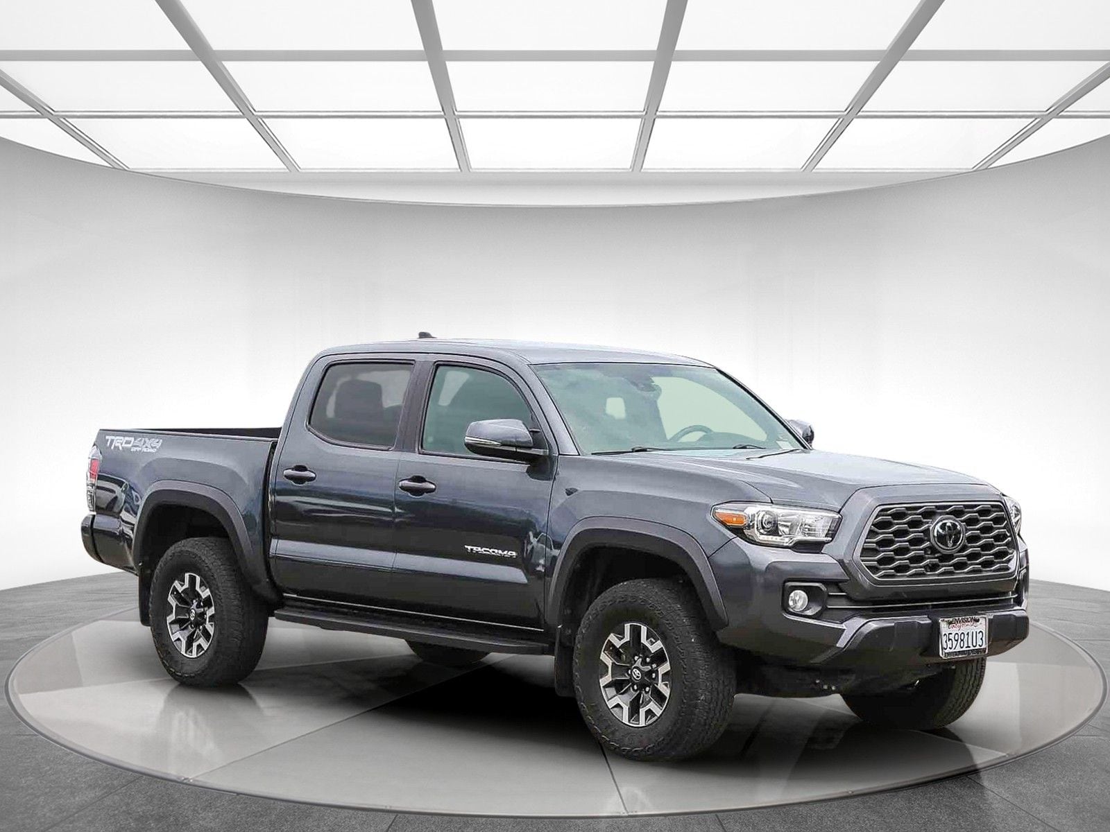 2023 Toyota Tacoma TRD Off-Road photo 4