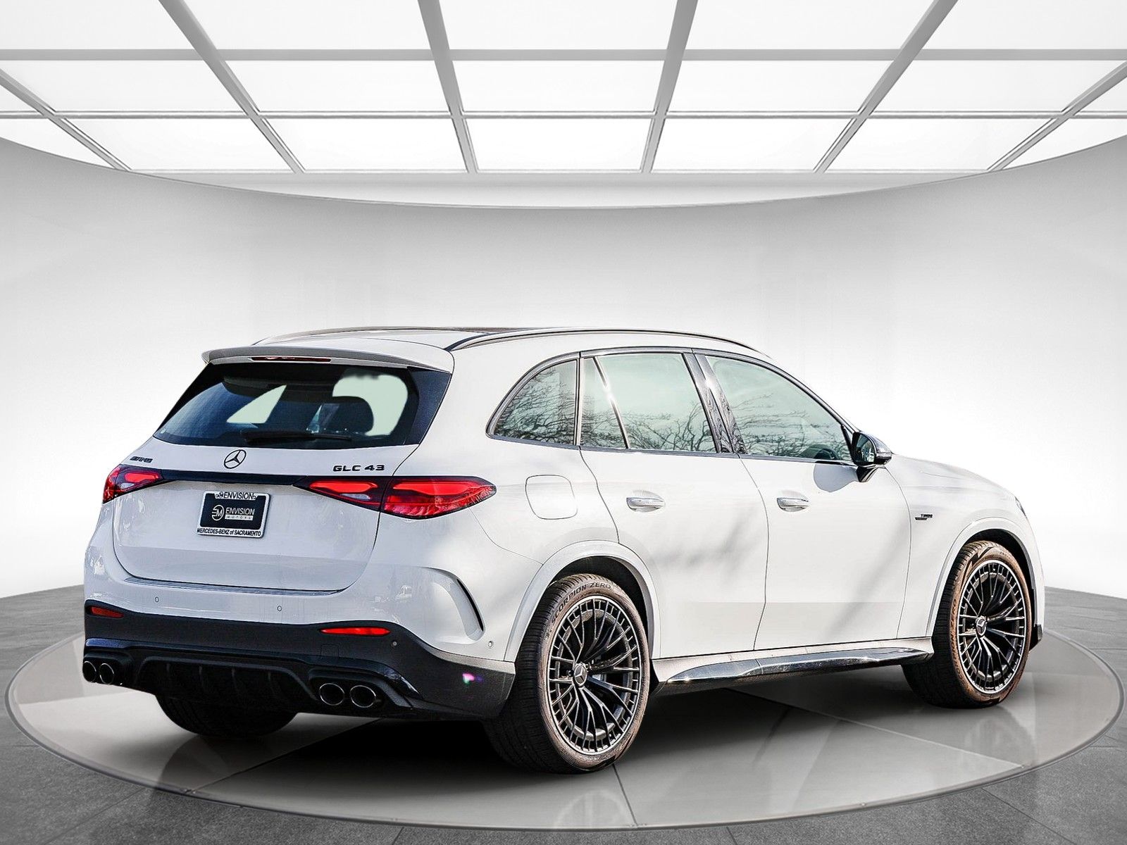 2024 Mercedes-Benz GLC AMG GLC43 - Photo 4