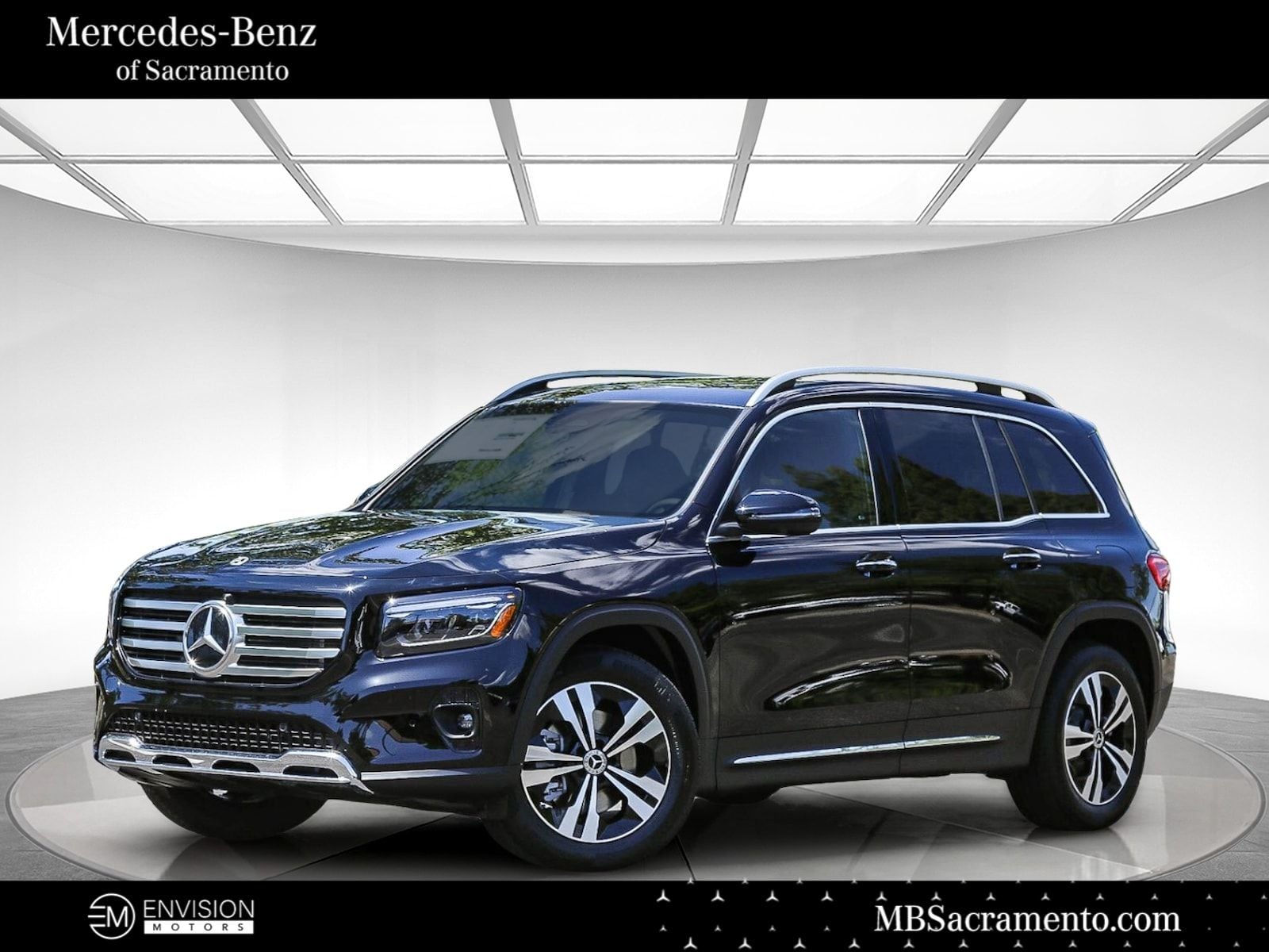 2026 Mercedes-Benz GLB GLB 250's photo