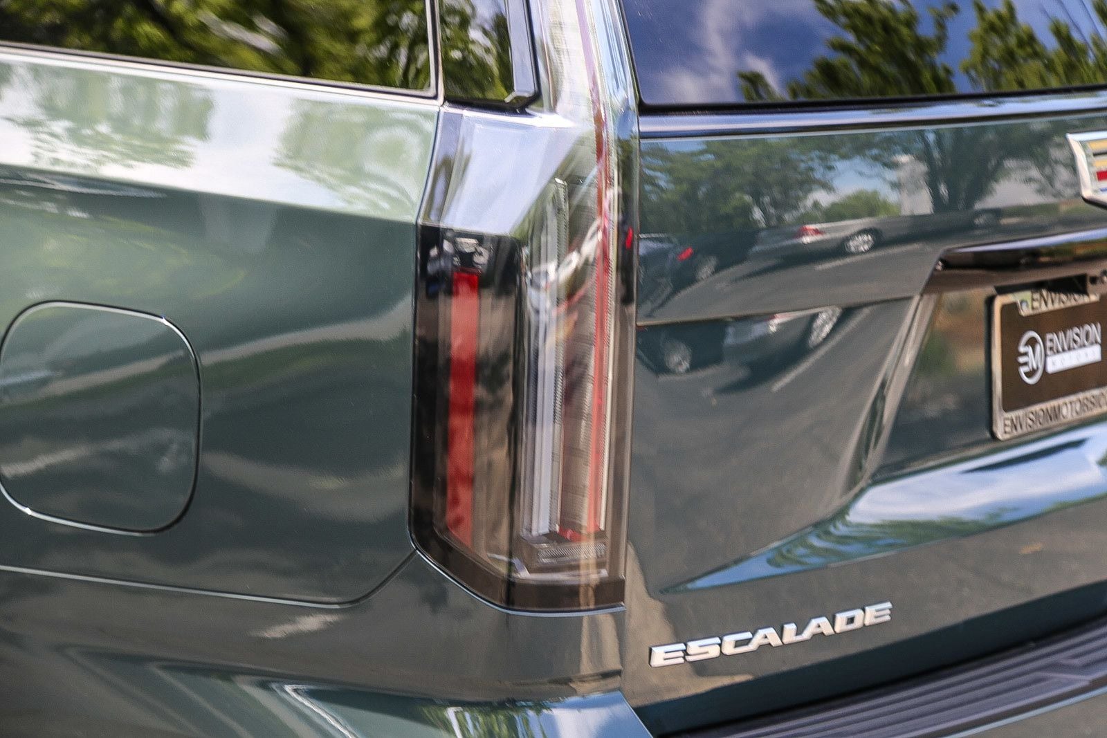 2025 Cadillac Escalade ESV V-Series photo 3