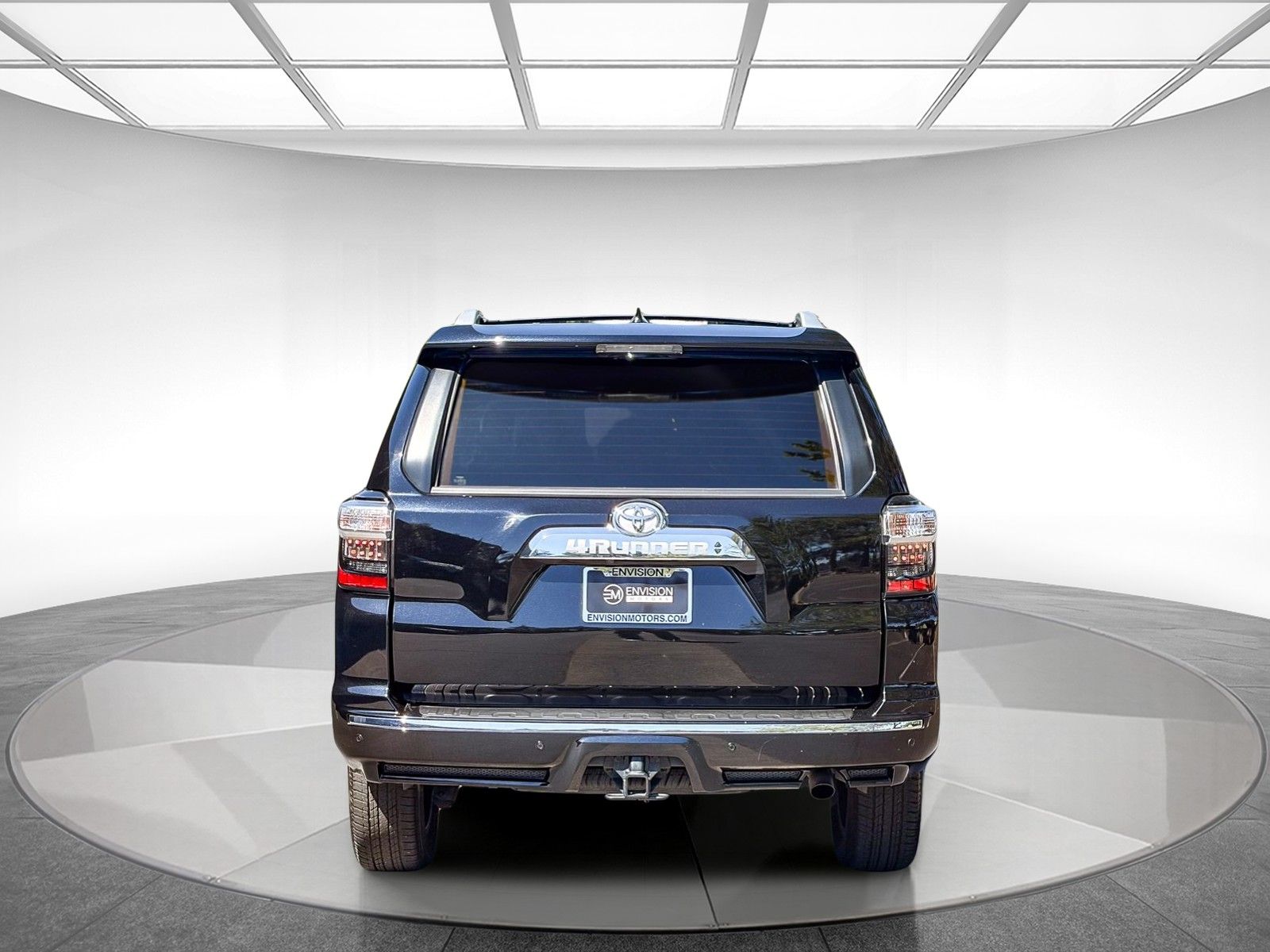 2023 Toyota 4Runner Limited photo 2