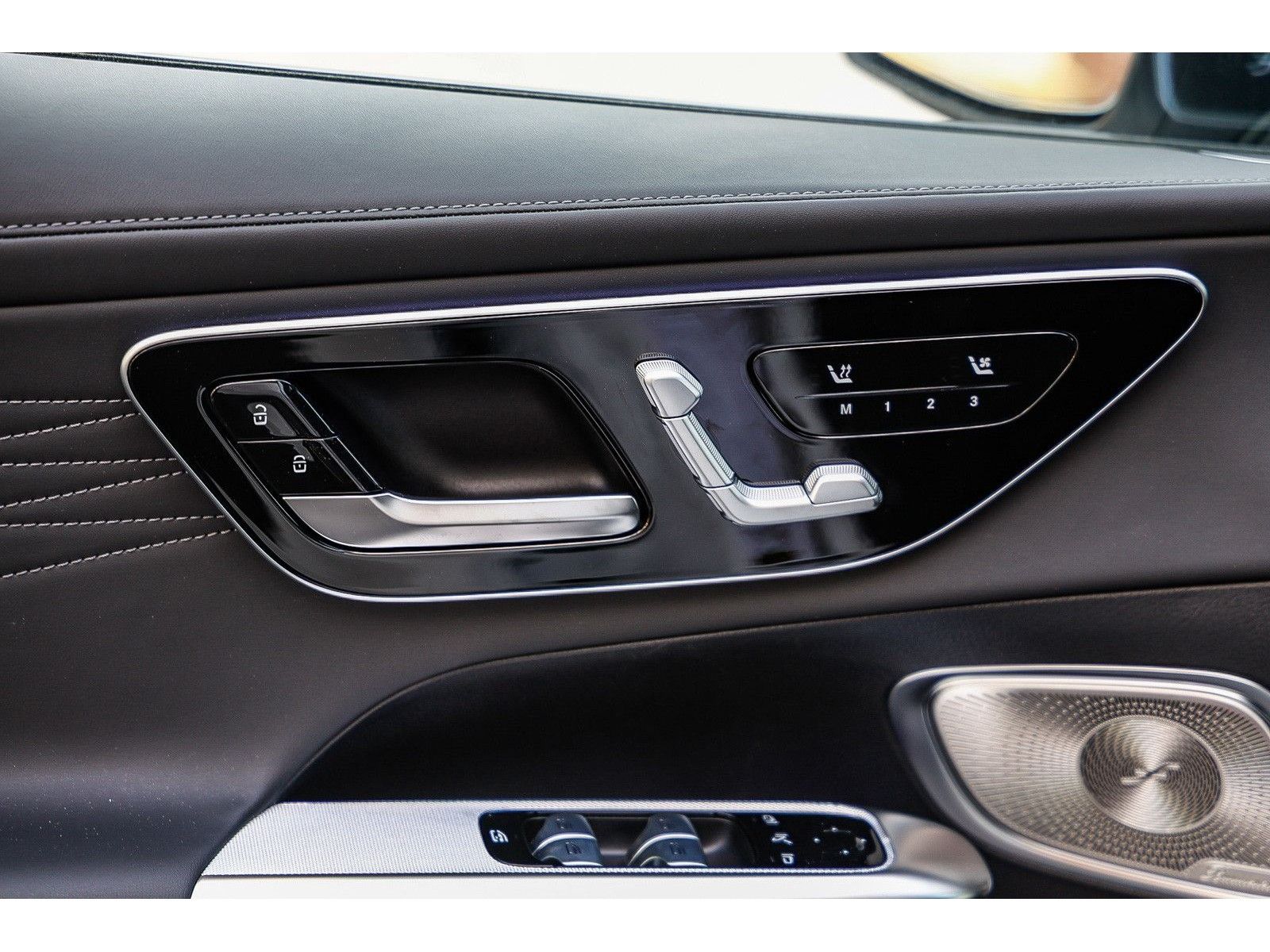 2025 Mercedes-Benz GLC Base - Photo 22