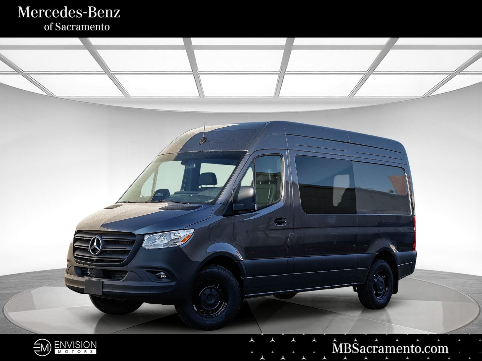 2026 Mercedes-Benz Sprinter 2500 144 WB's photo