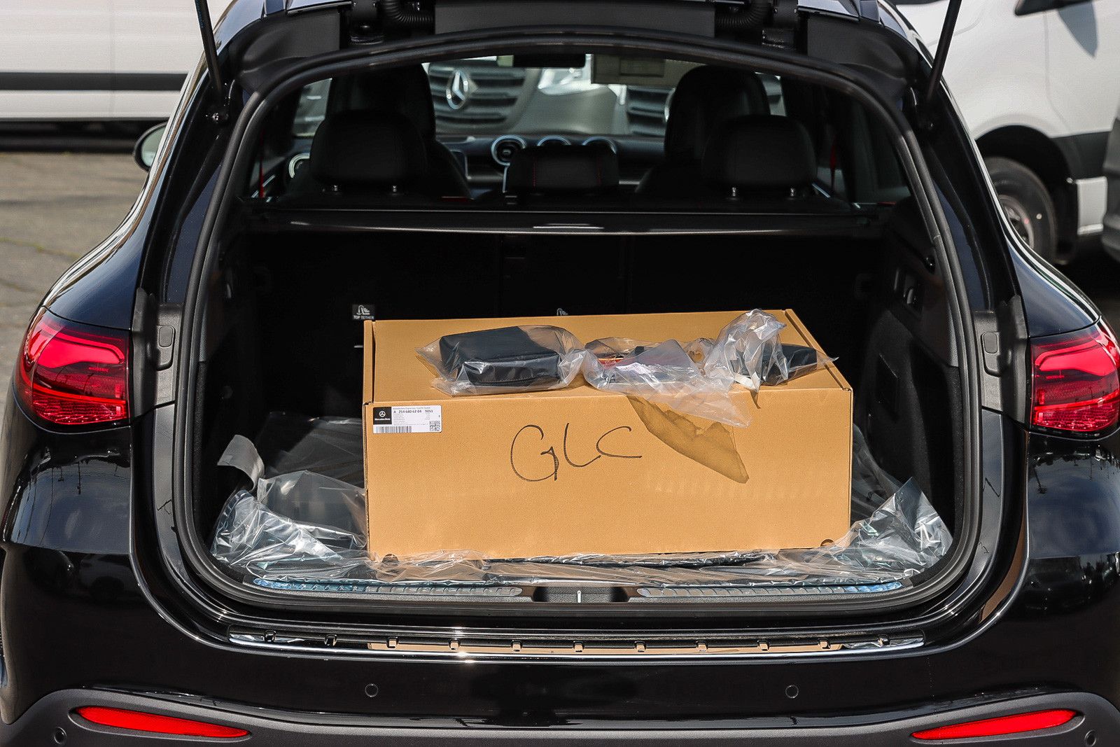 2025 Mercedes-Benz GLC AMG GLC43 - Photo 24