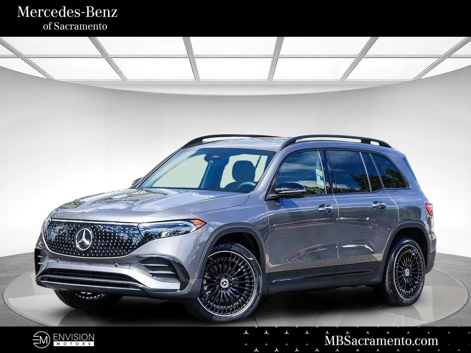 2024 Mercedes-Benz EQB EQB 300 4MATIC's photo
