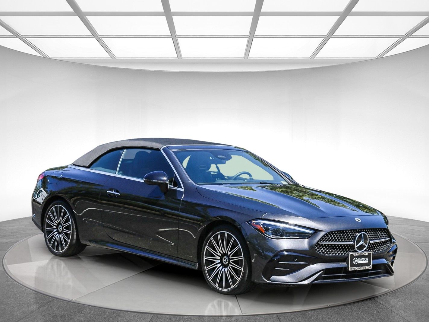 2025 Mercedes-Benz CLE CLE 300 photo 4