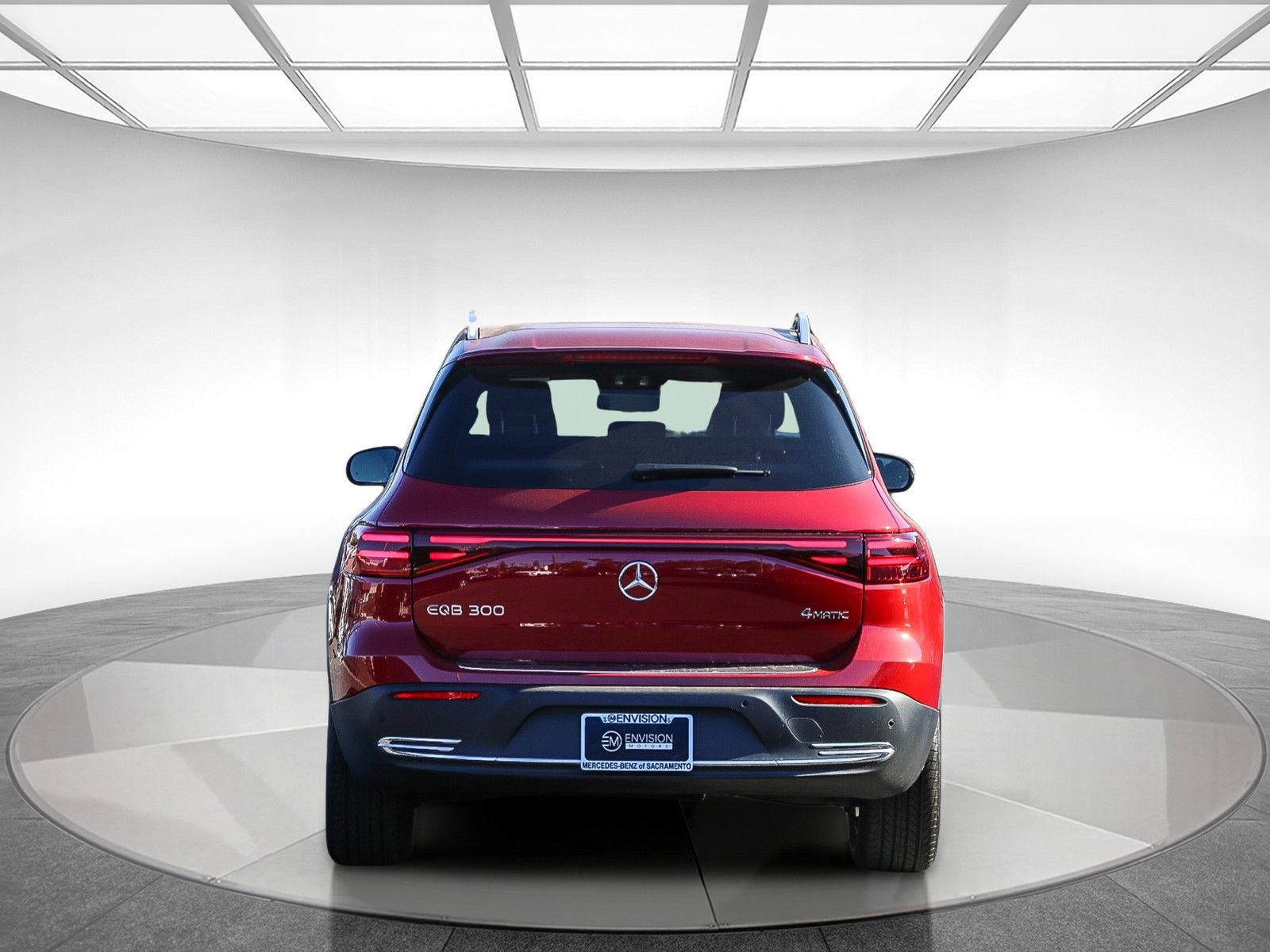 2024 Mercedes-Benz EQB 300 photo 2