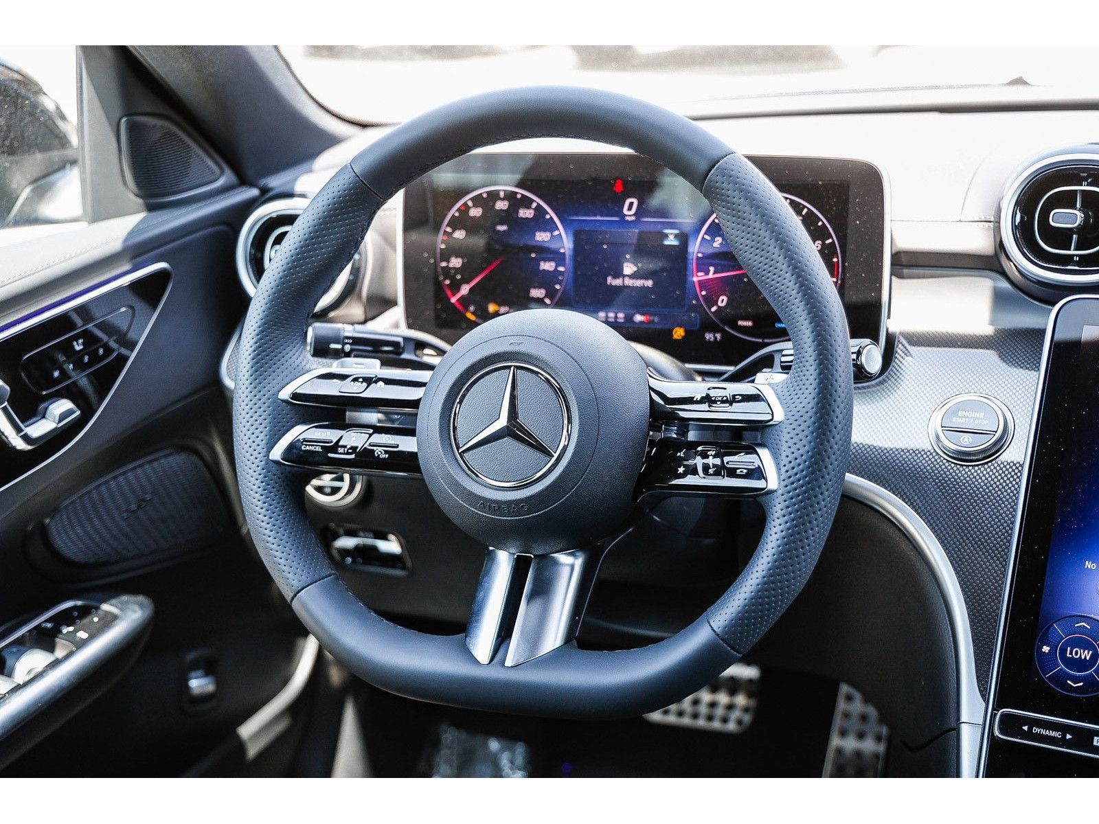 2025 Mercedes-Benz C-Class Sedan C 300 - Photo 13
