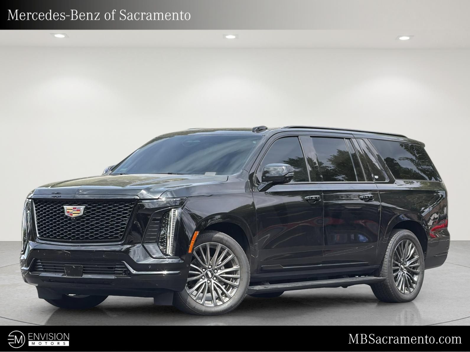 2025 Cadillac Escalade ESV