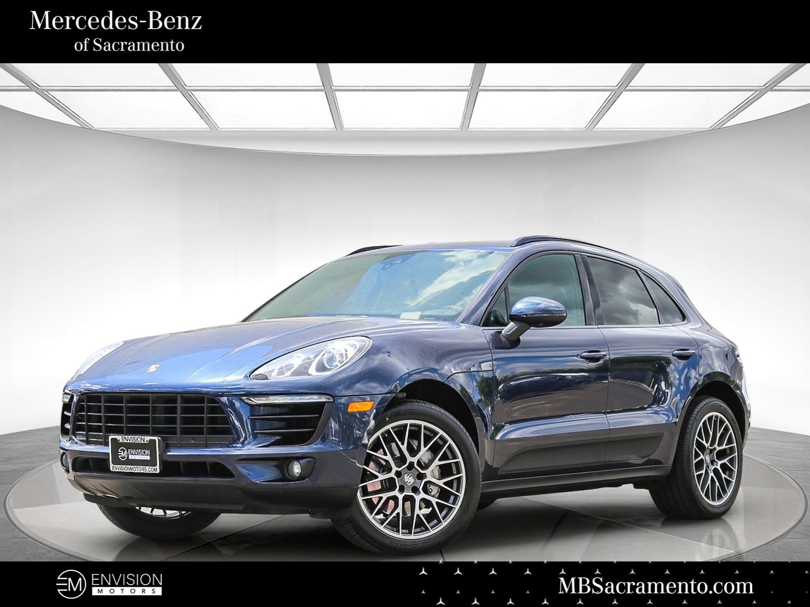 2015 Porsche Macan S's photo